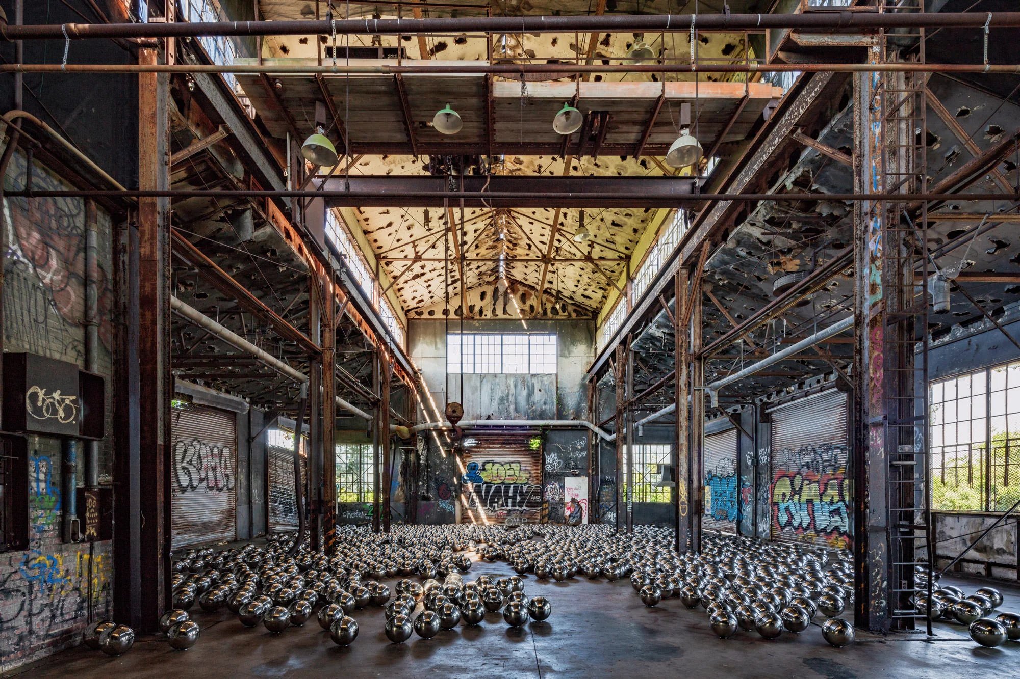 yayoi-kusama-narcissus-garden-rockaway-nyc