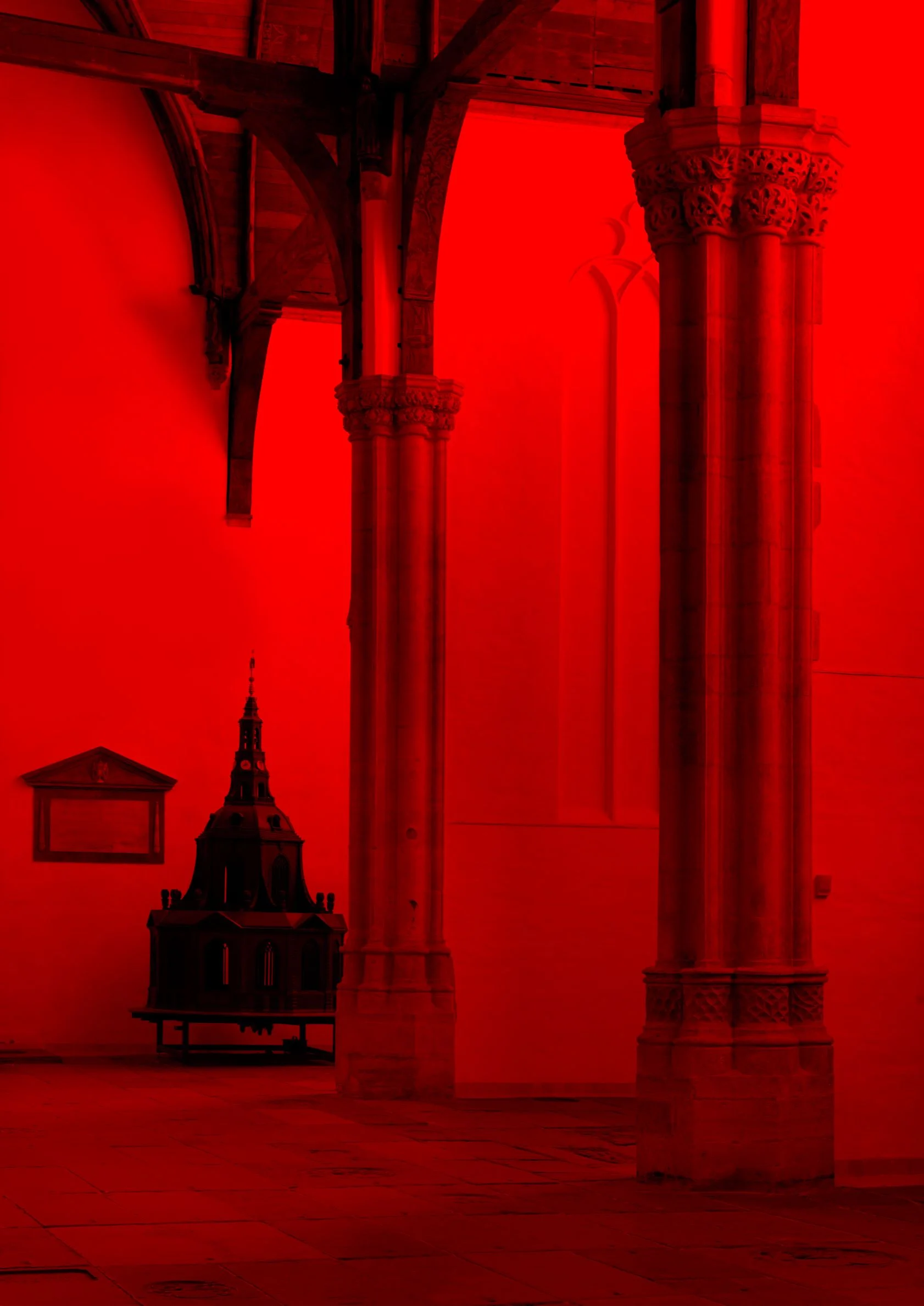 Giorgio Andreotta Calò, Anàstasis (ἀνάστασις), 2018; Veduta dell’installazione, Oude Kerk, Amsterdam, 2018. Courtesy Studio Giorgio Andreotta Calò, Venezia. Foto: Gert Jan Van Rooij