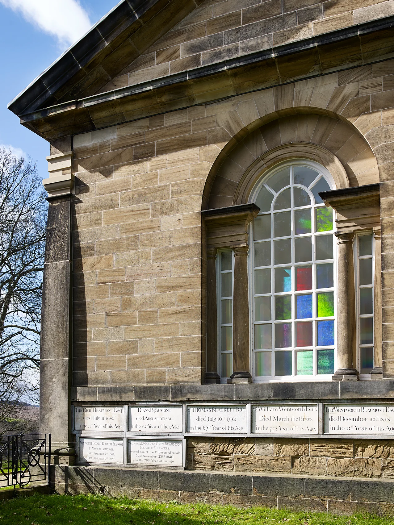Kimsooja, To breathe, 2019. Courtesy the artist and Yorkshire Sculpture Park. Photo: Mark Reeves