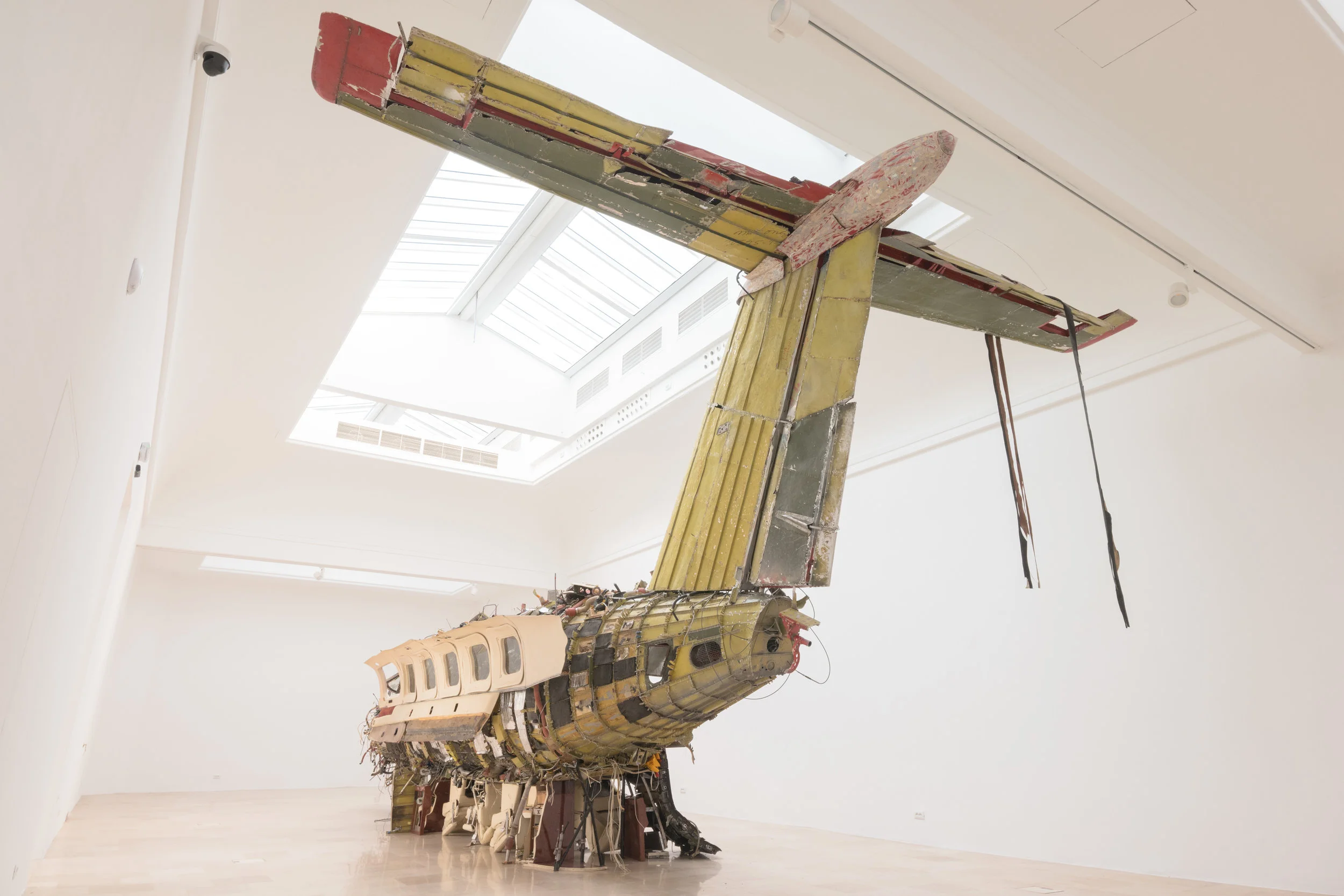 Flight, sculpture by Roman Stańczak at the Polish Pavilion, exhibition documentation, 2019, photo: Zachęta – National Gallery of Art/Weronika Wysocka.