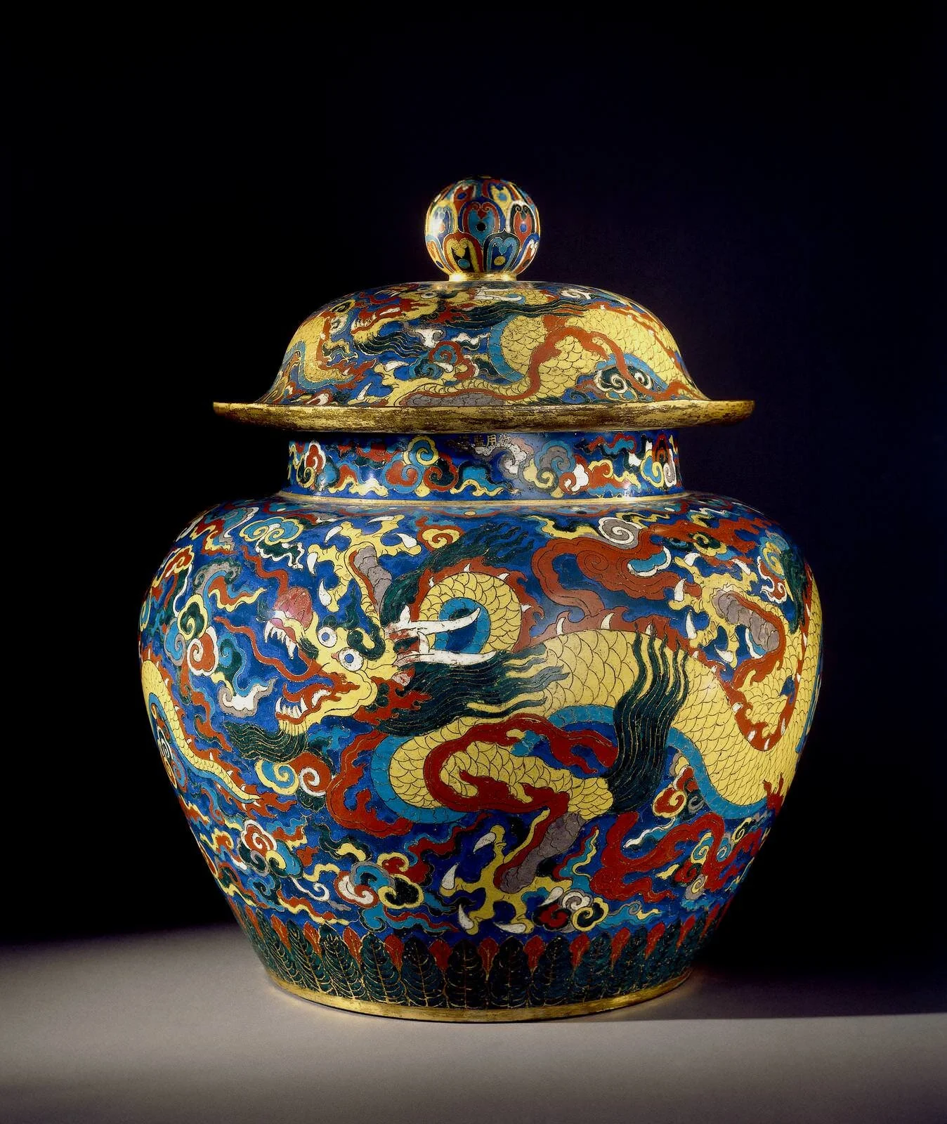 Vaso Cloisonné, dinastia Ming, 1426-35