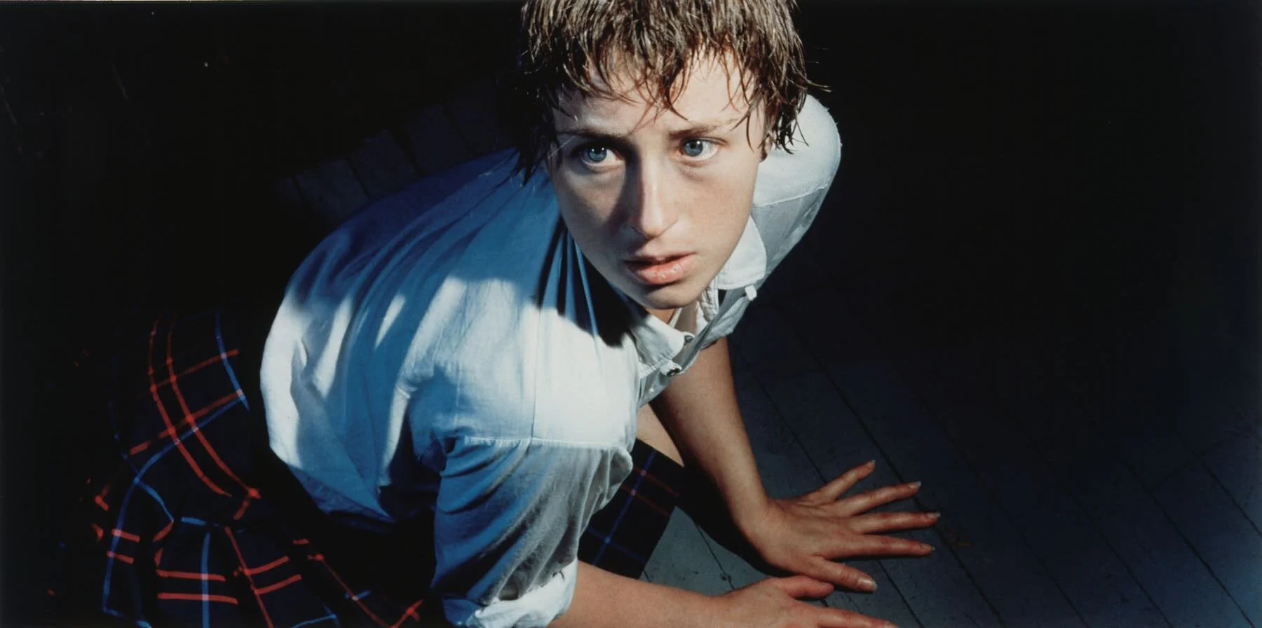 Cindy Sherman (Glen Ridge, New Jersey 1954), Untitled #92, 1981, stampa cromogenica a colori, edizione: P.A. 1/2 da una serie di 10, cm 61 x 121,9. Minneapolis, Walker Art Center. Art Center Acquisition Fund, 1982. © Cindy Sherman. Courtesy the artist and the Walker Art Center, Minneapolis