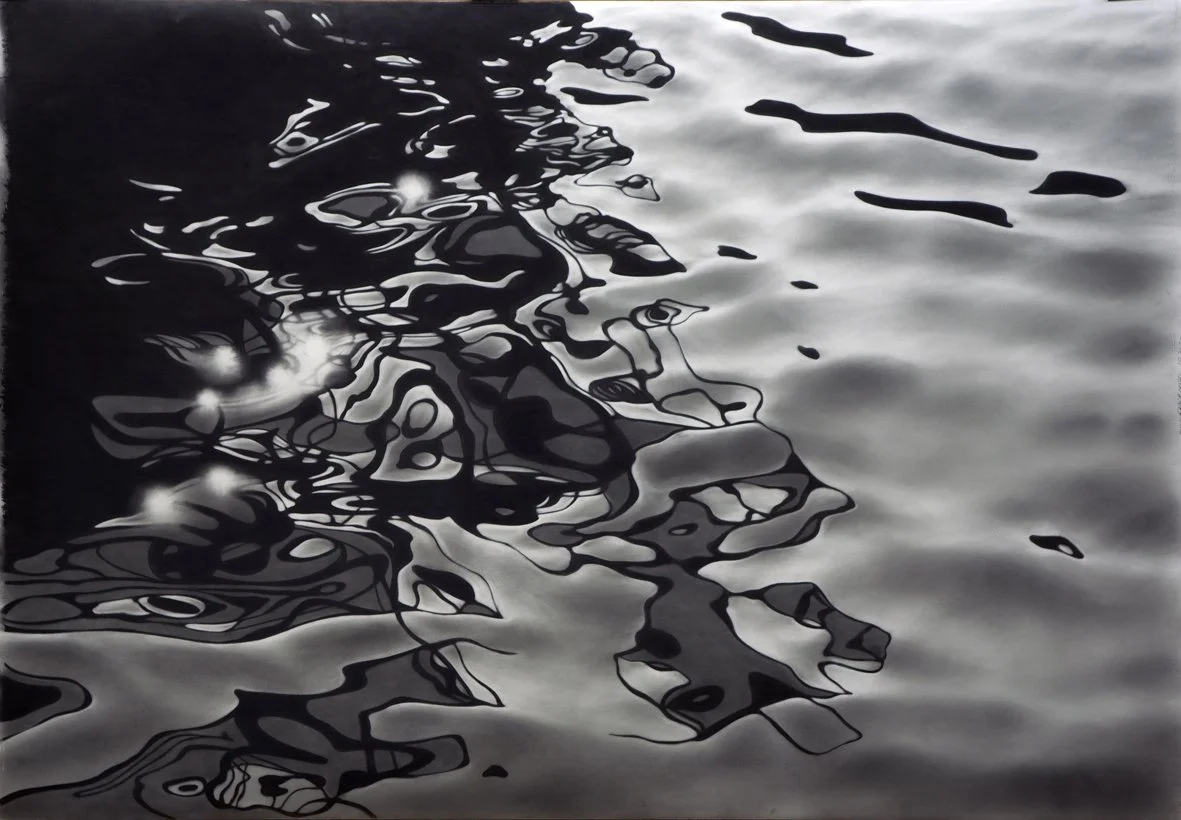 L'iperrealismo in bianco e nero profumato di salsedine dei disegni di Serse