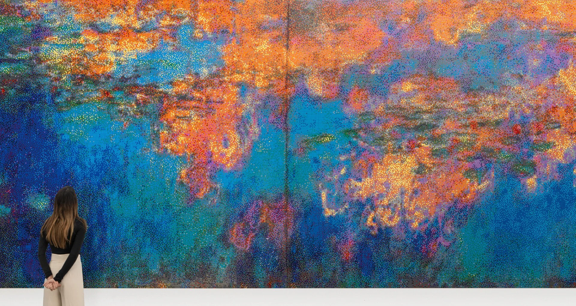 Le più grande opera fatta coi lego da Ai Weiwei, riproduce "Le Ninfee" di  Claude Monet