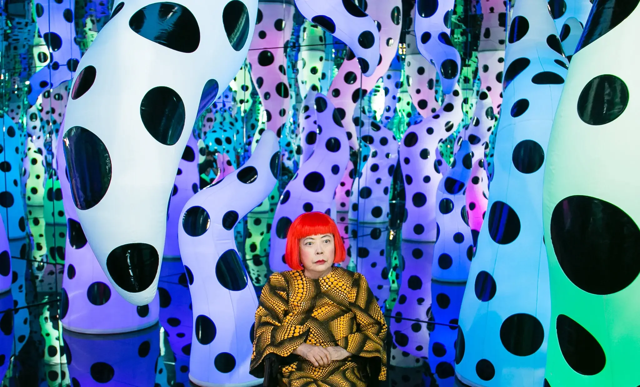 E' morta Yoyoi Kusama, la più famosa artista giapponese di tutti i tempi. Aveva 97 anni