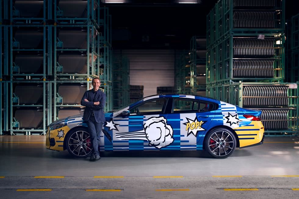 The 8 x Jeff Koons: La seconda Bmw Art Car di Jeff Koons è un’auto democratica, non sessista. E tutto sommato abbordabile