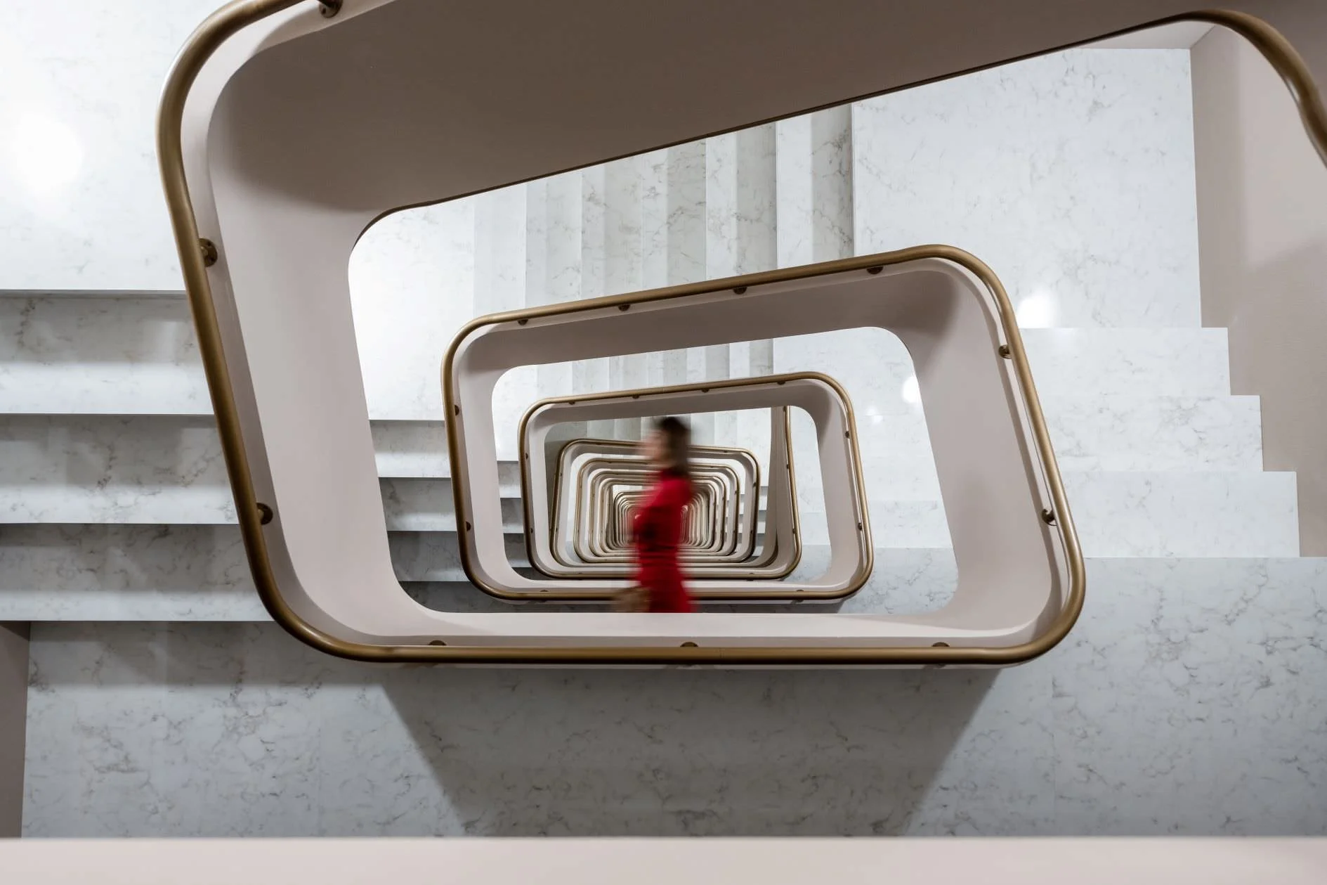 Come un labirinto, l’arte di Leandro Erlich a Palazzo Reale — ARTBOOMS