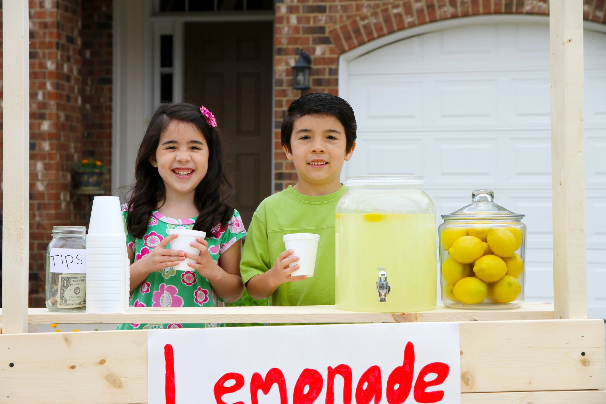 Ultimate Lemonade Stand Guide For Families