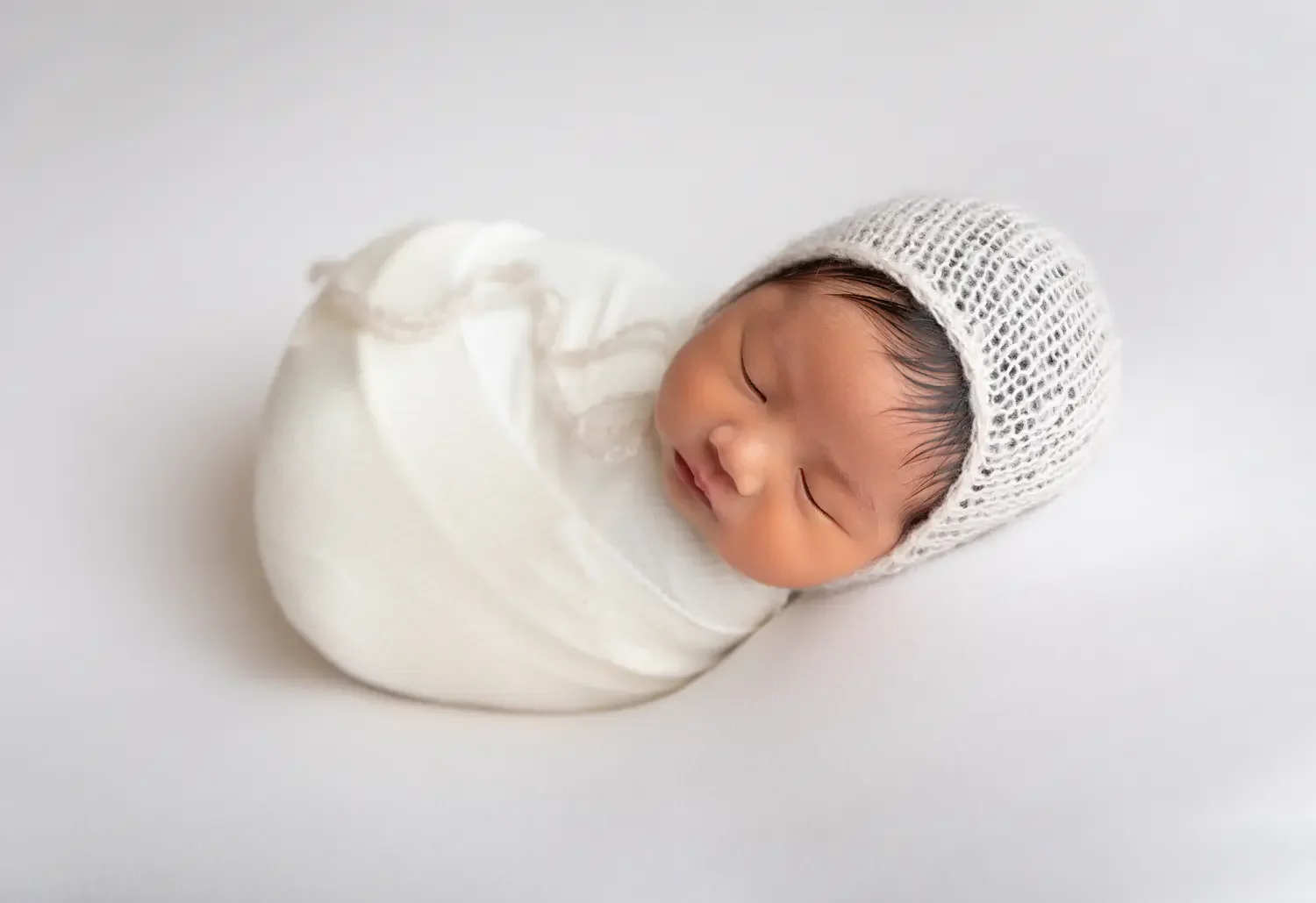 Los Angeles Newborn Photographer.webp