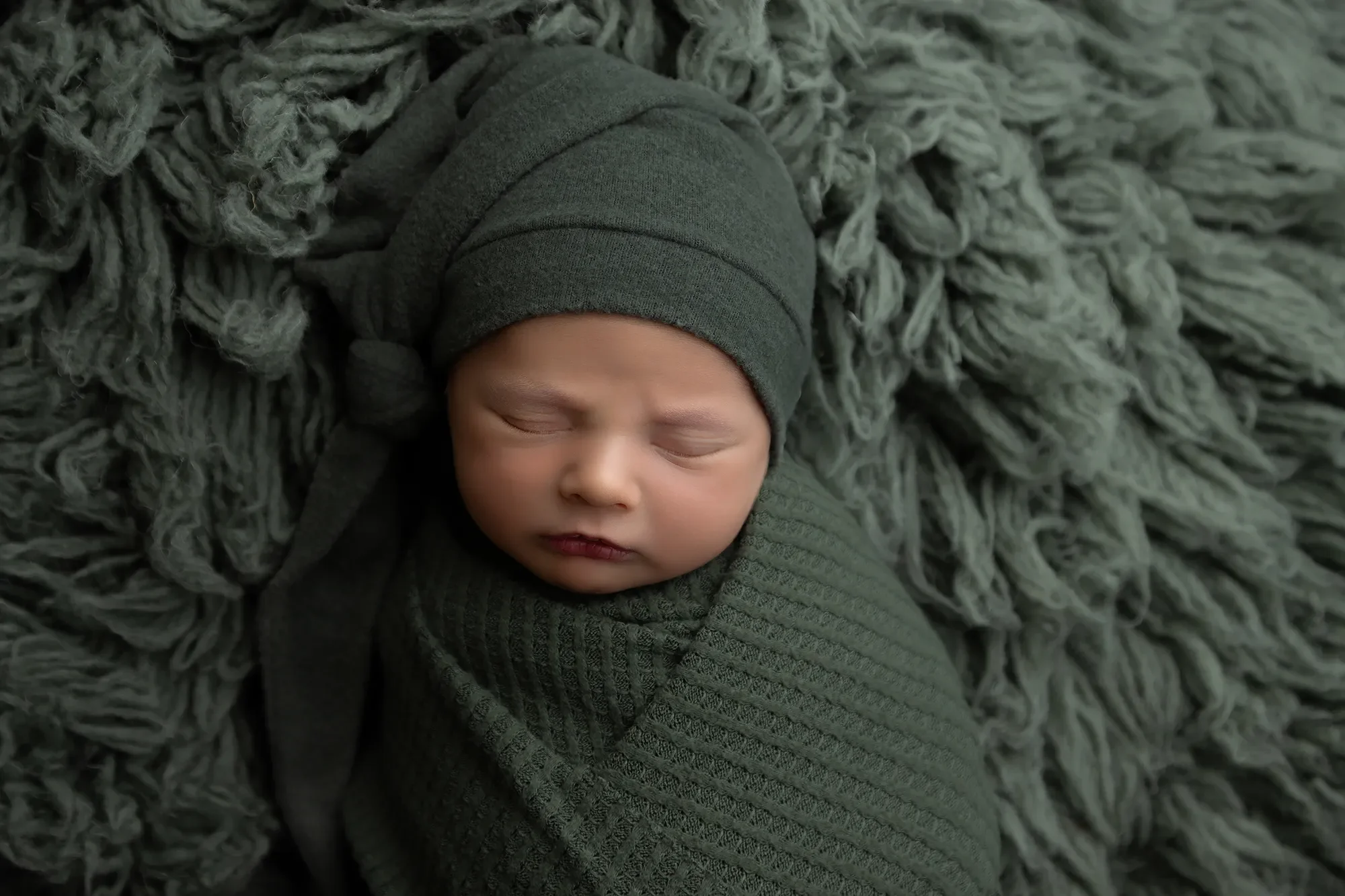 newborn photographer near me