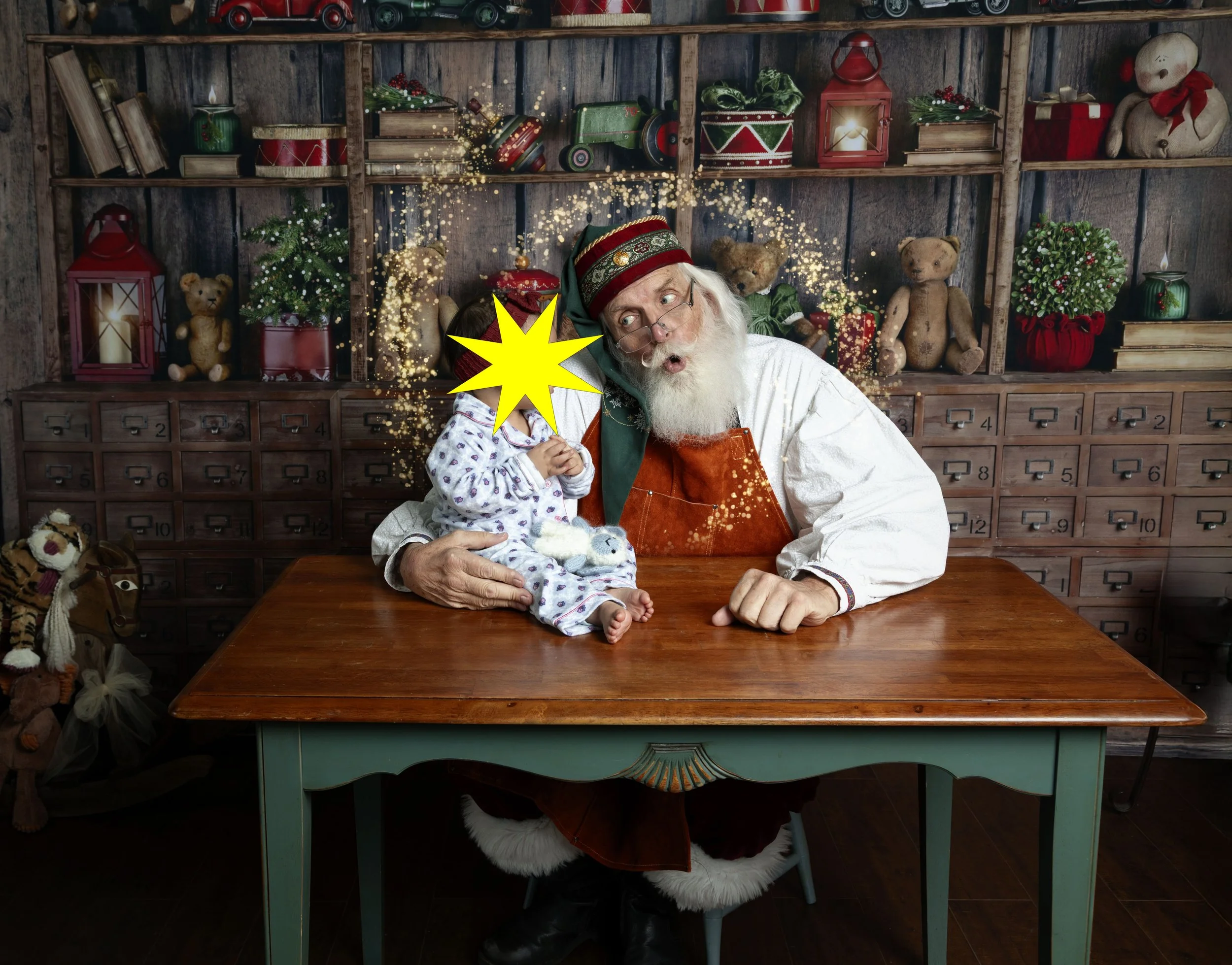 Santa Photos in Glendale Near Americana