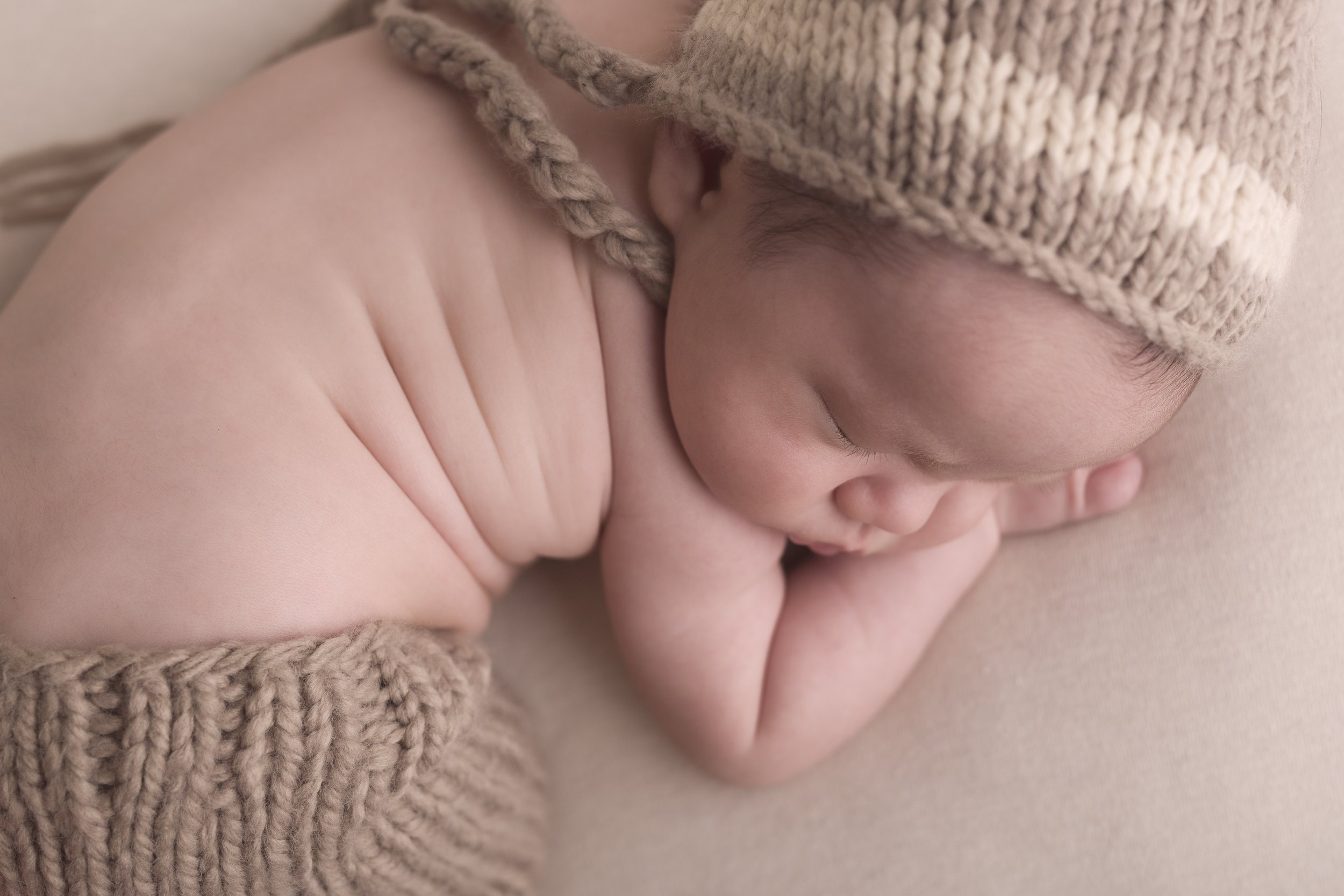 Panos Newborn 15.jpg