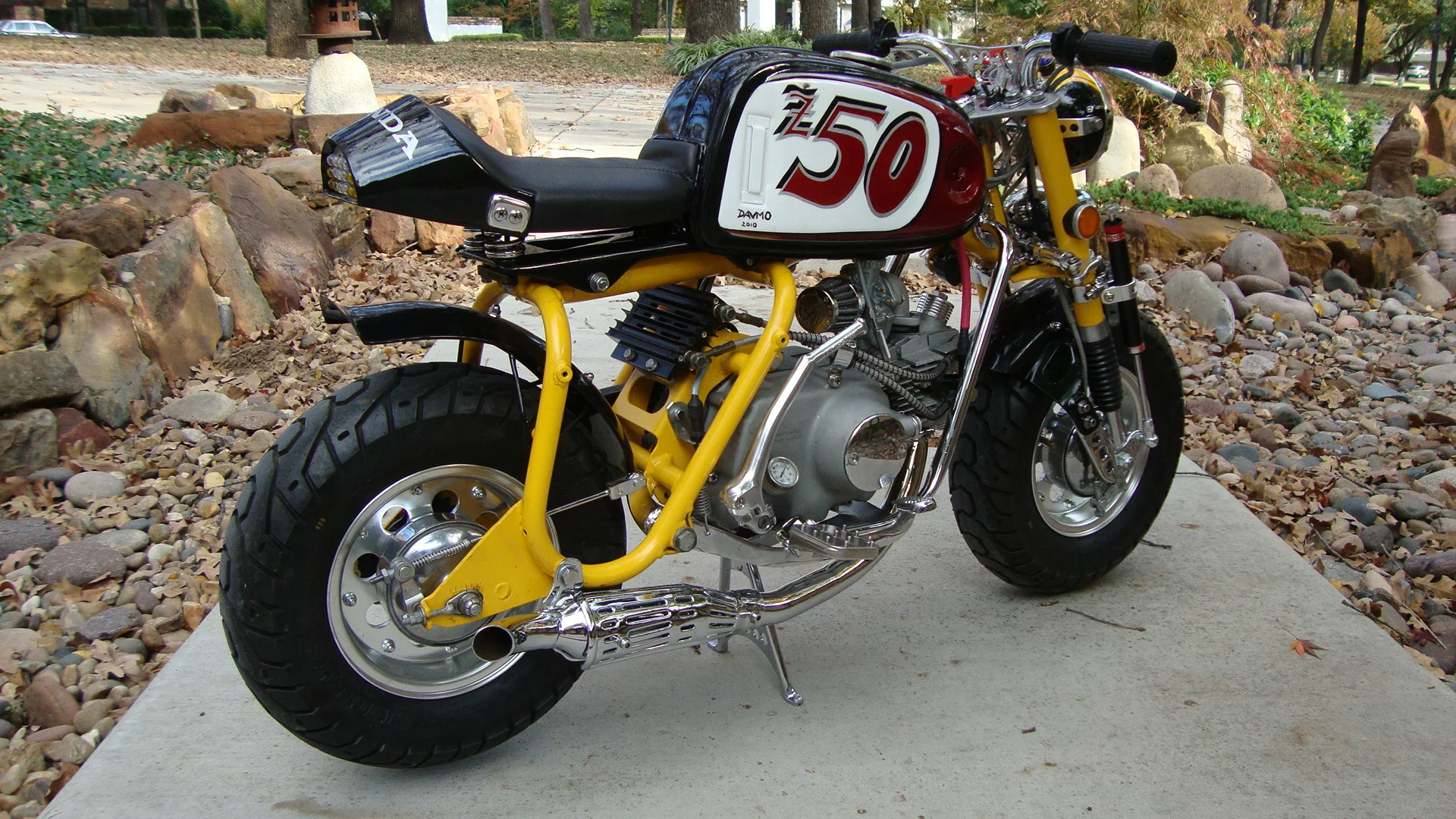  Kitaco aluminum rims, Takegawa forged aluminum kickstart, custom pipe with modified stock canister. 