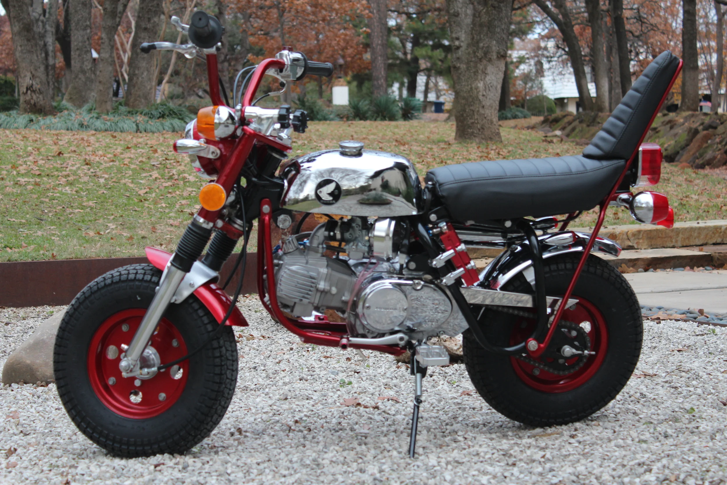   110cc’s Mikuni VM26 carb, race head and cam, high volume oil pump, 4 speed tranny, heavy duty clutch. 