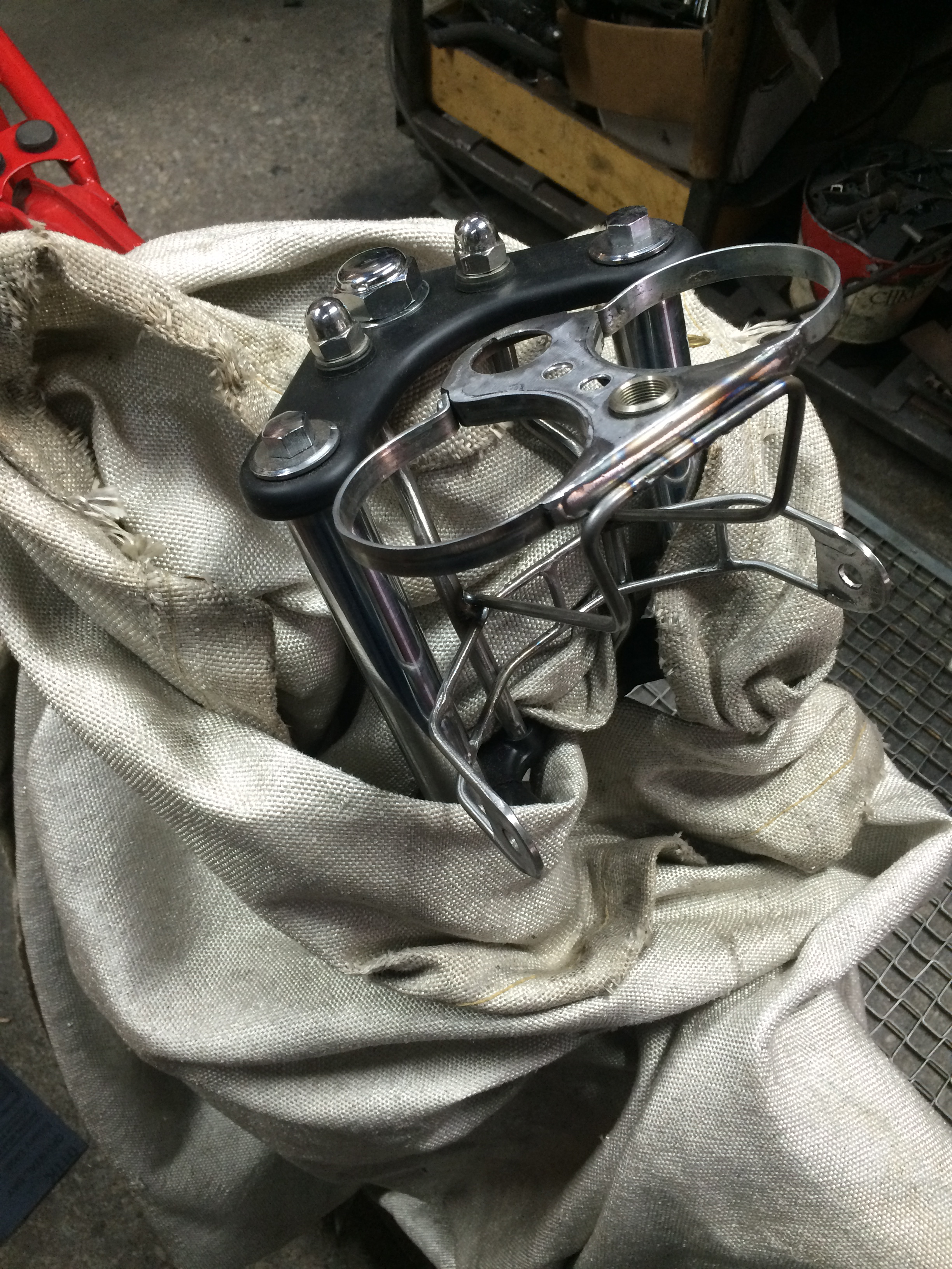 Then the forward support for the instruments.
