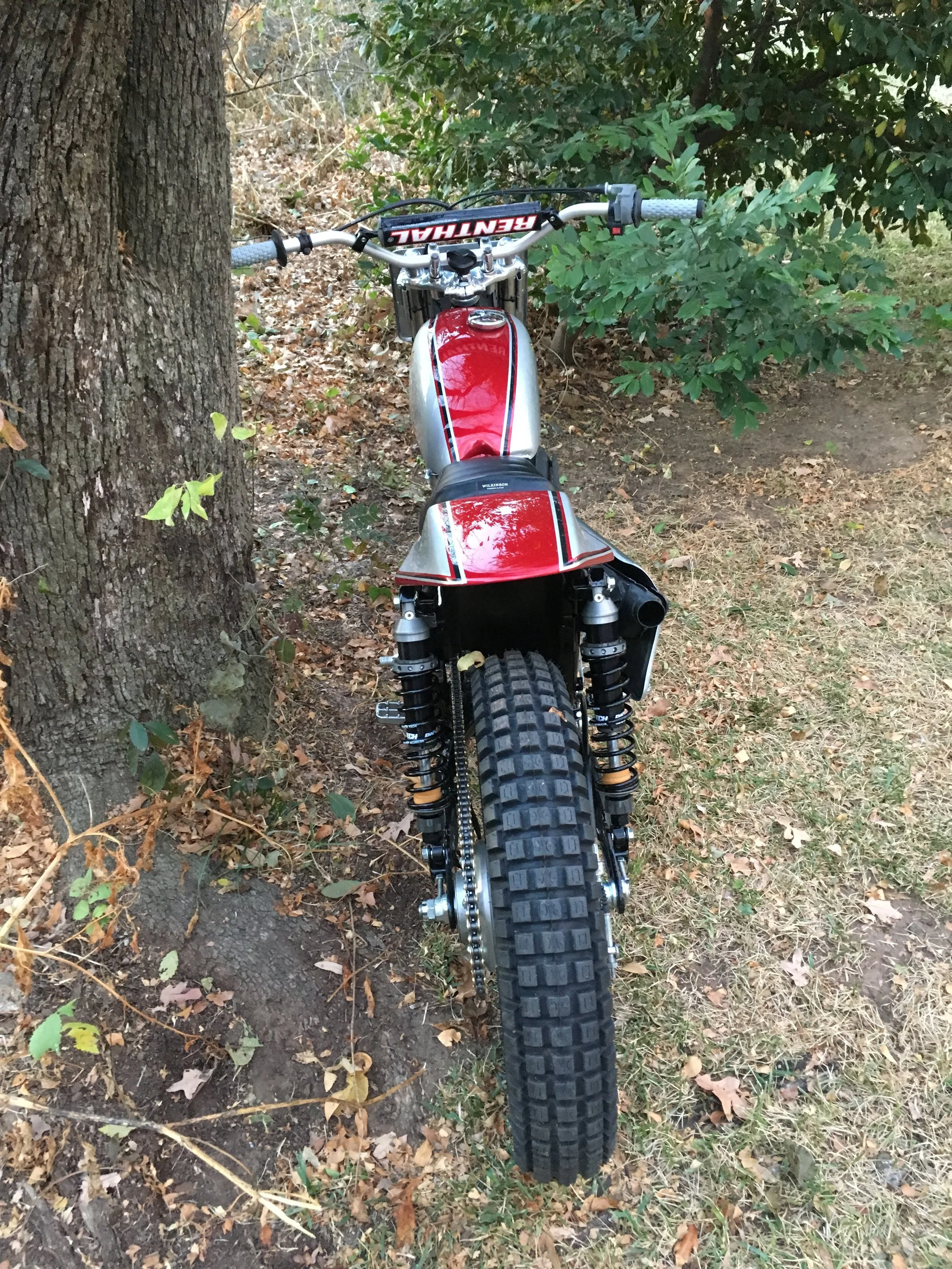   The Racetech G3-S rear shocks feel great on the bike, and look badass too! They were custom made and set to Steve’s and the bike’s weight distribution, and riding type.  