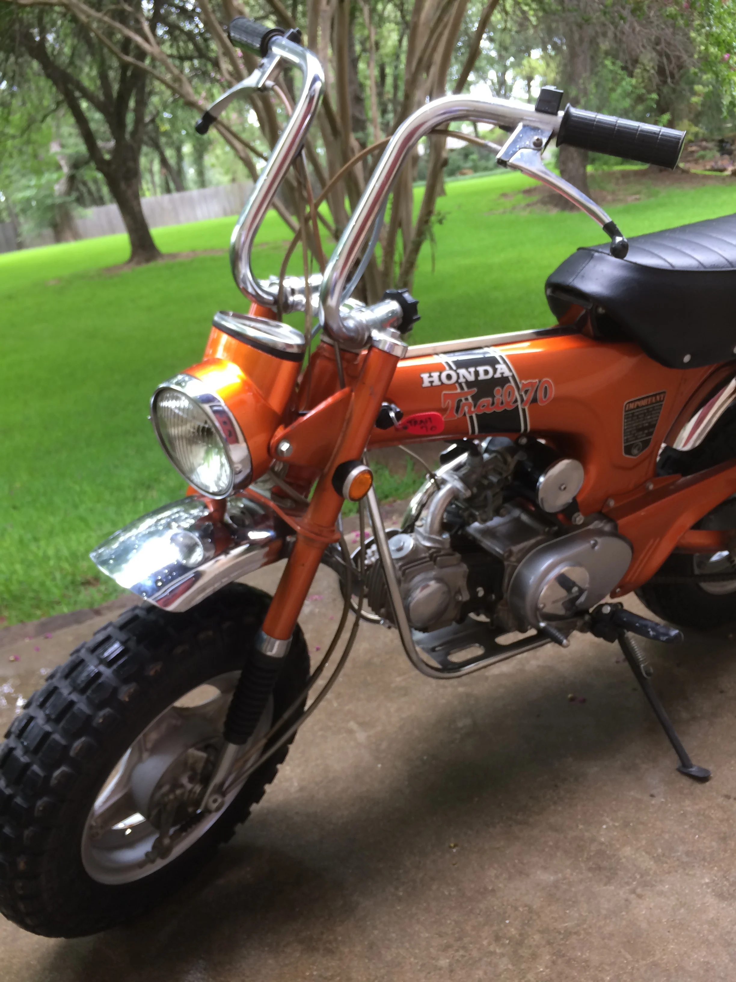  A 1971 CT70H K0 4 speed. Re-plated hardware, restored footpeg assembly, brake panel restoration with new grooved brake shoes, polished and buffed out. A new seat cover and headlight bucket were also added. 