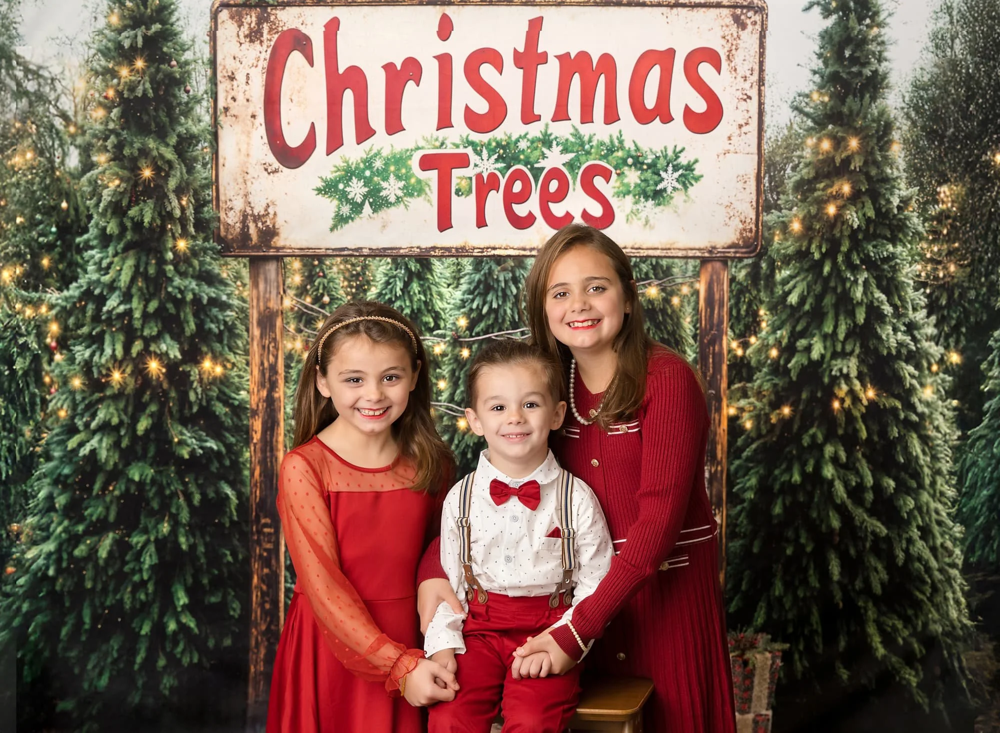 2026-02-003-holiday-mini-session-siblings.jpg