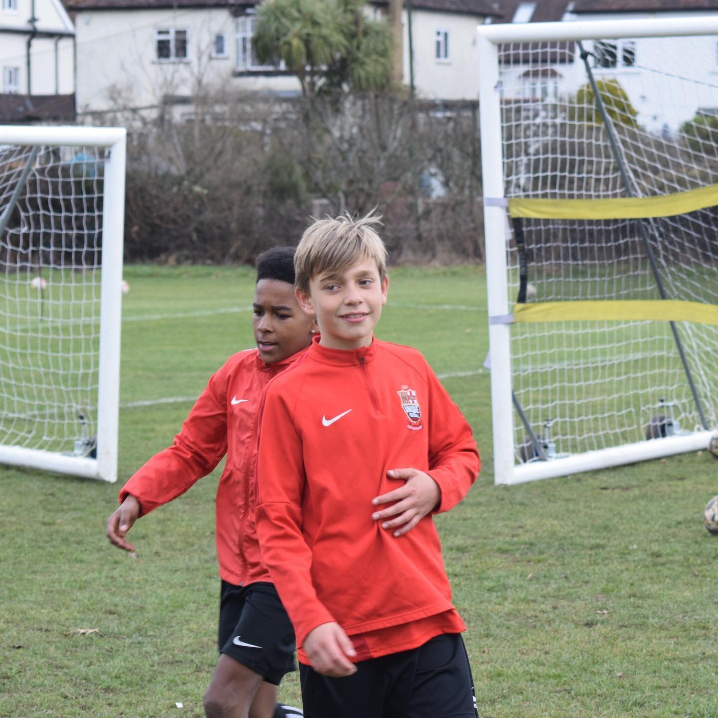 M O N D A Y S 🧨
.
.
Tech Programme 5-6pm✅
.
.
.
Club Training 12/13s 6-7.30pm✅
.
.
.
Love it 🟥⬛️
.
.
.
.
.
#beckenham #football #soccer #talent #youth #unique #uniquefa #uefa #fa #coach #coaching #futsal #elite #southlondon #beunique