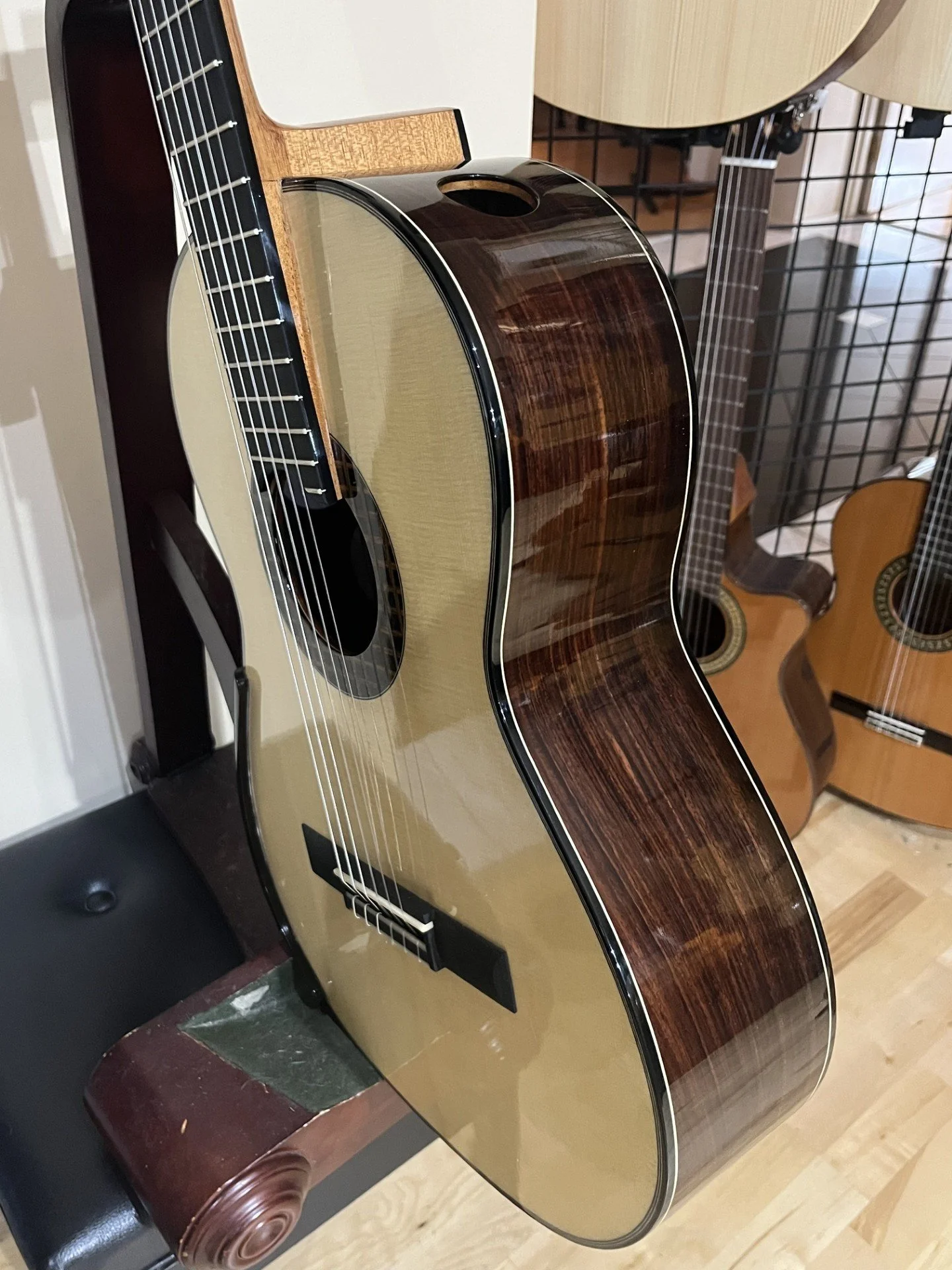 ce0Guitar Fron and side.jpg