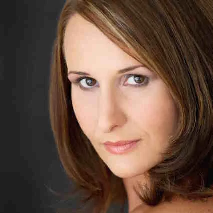Liz Sciblo headshot from website.jpg