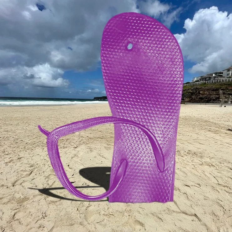 Sculpture Thong Button.jpg