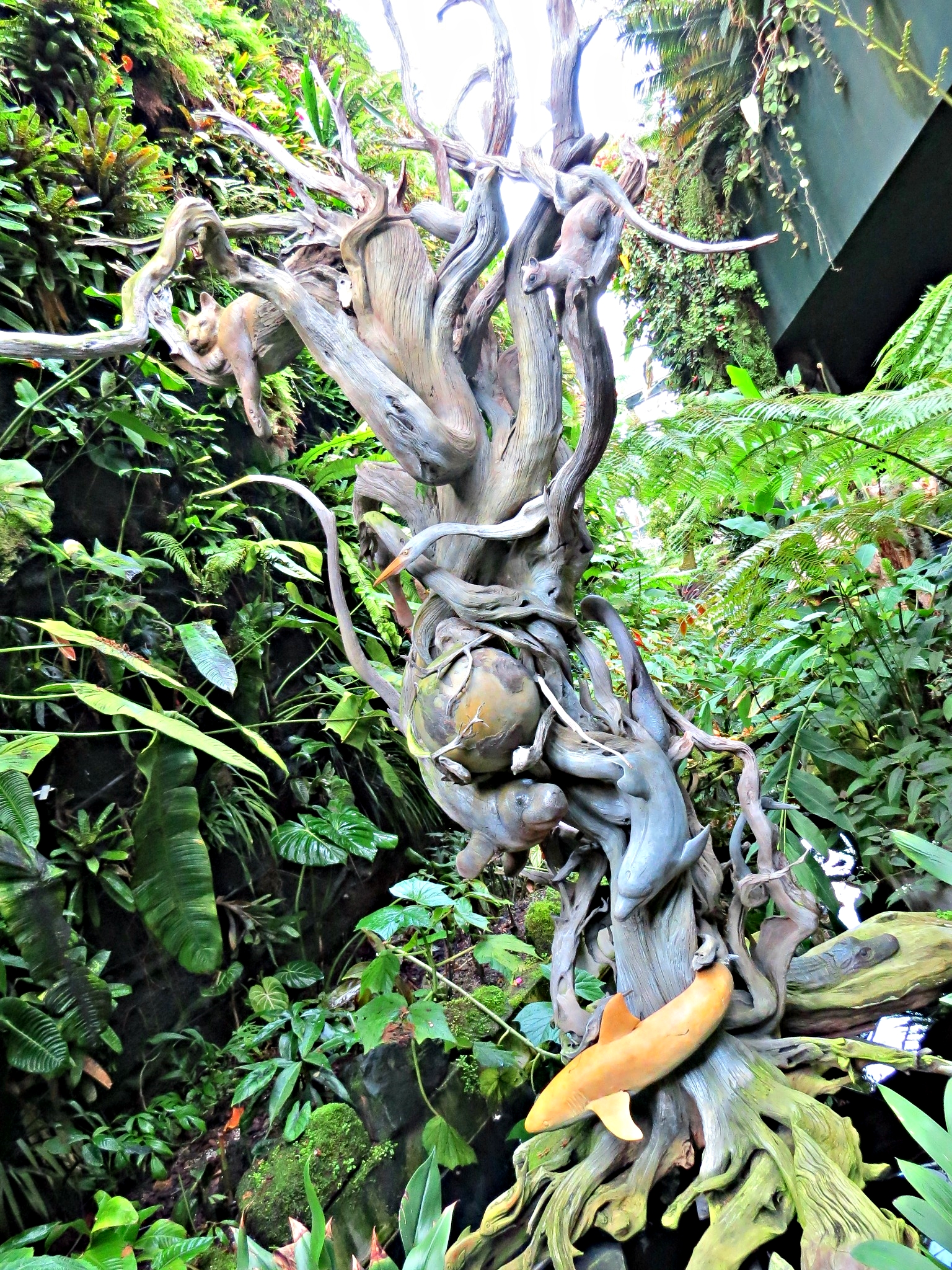 I LOVED this piece of artwork! Every time I thought I had finally seen everything, I realized there was something I had missed... unfortunately, one picture just can't do it justice!