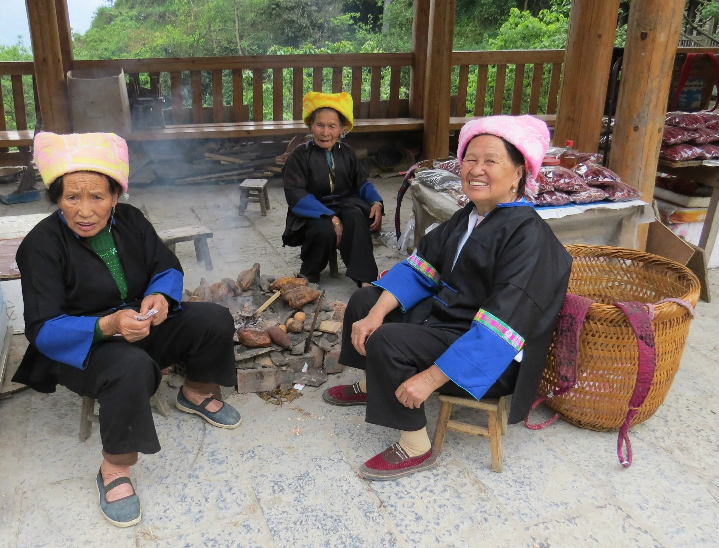 Zhuang Ladies in Ping'an Village