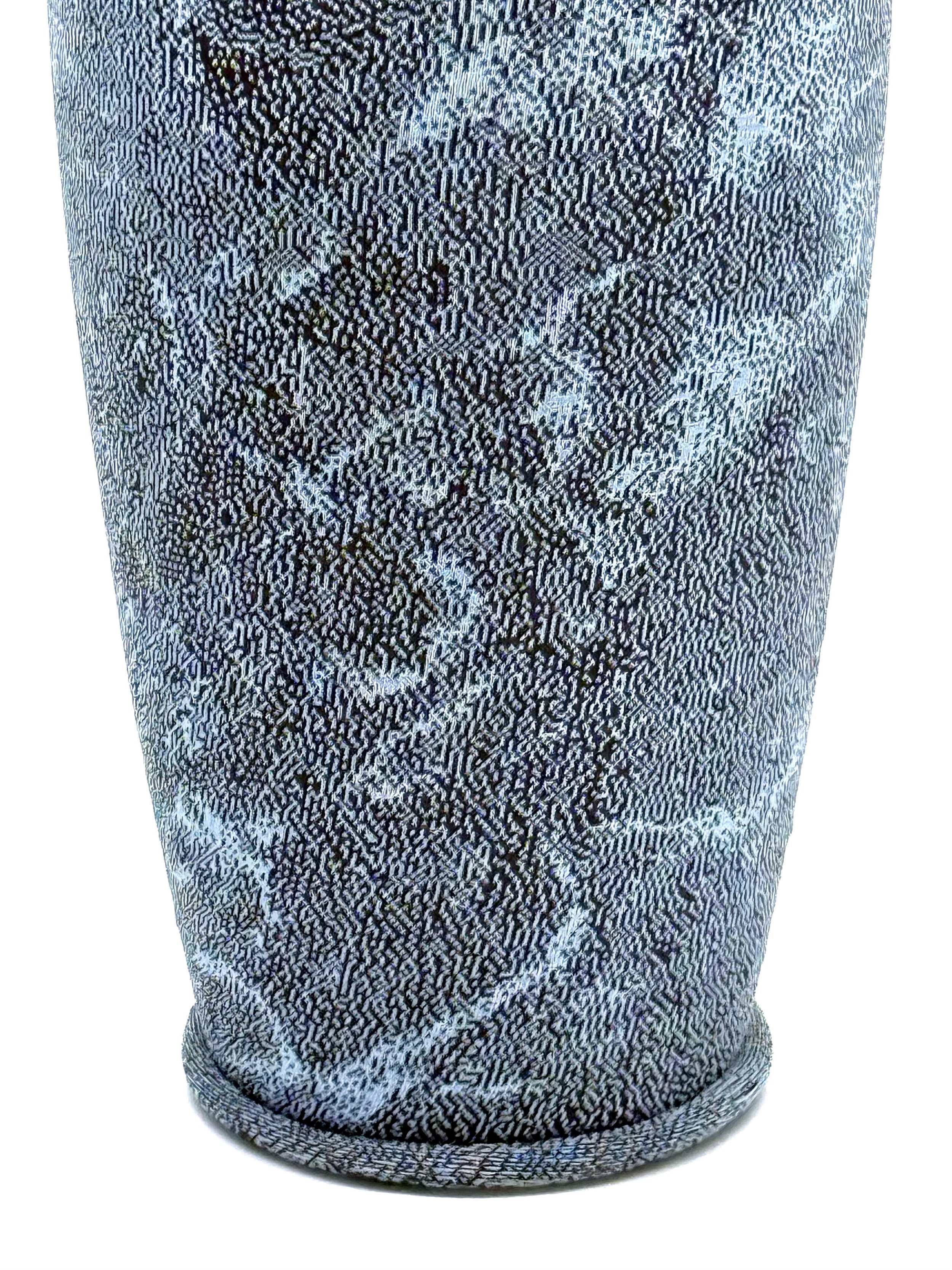Bilio Vase 2.jpg