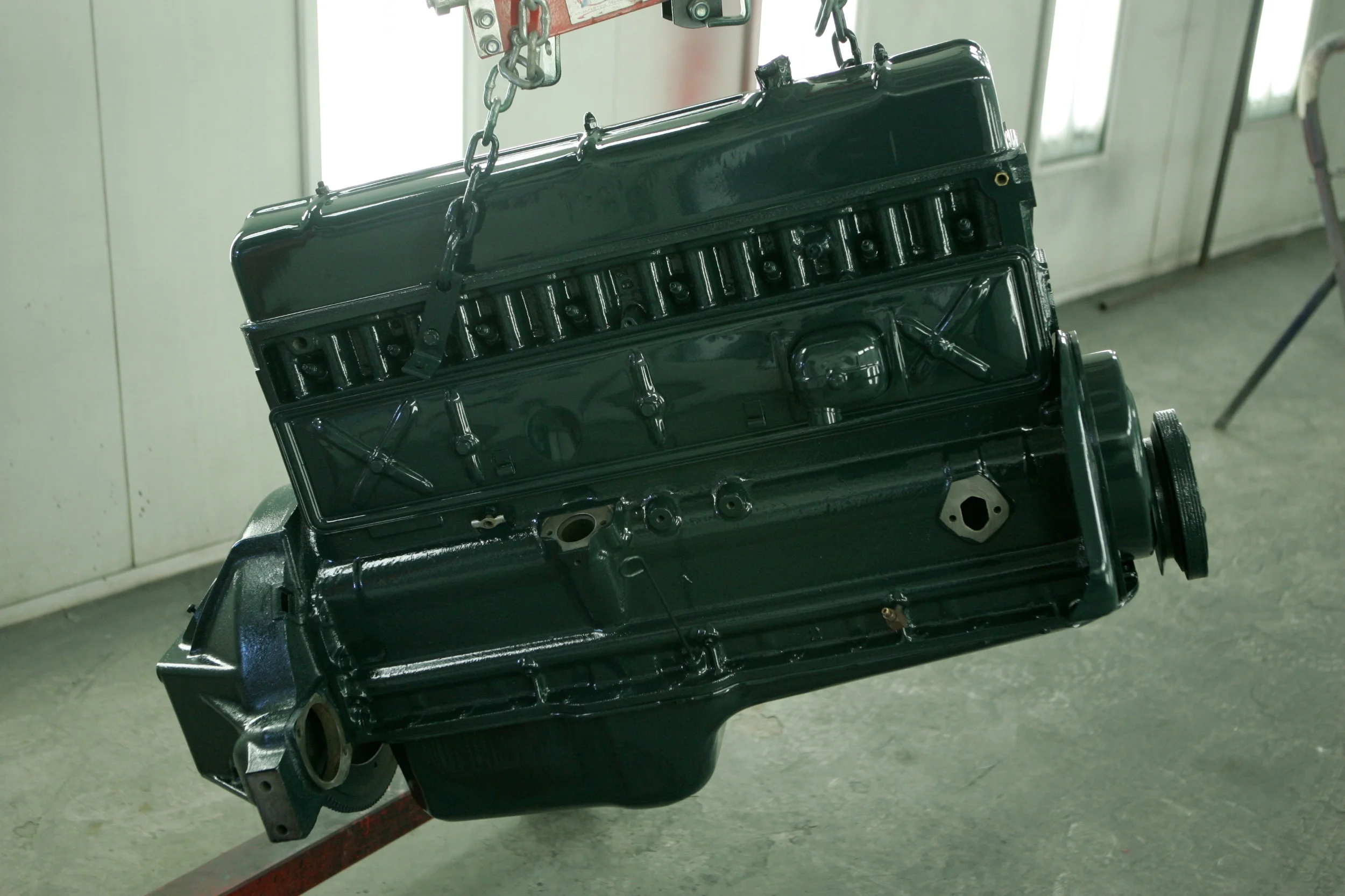 010_engine_paint.jpg