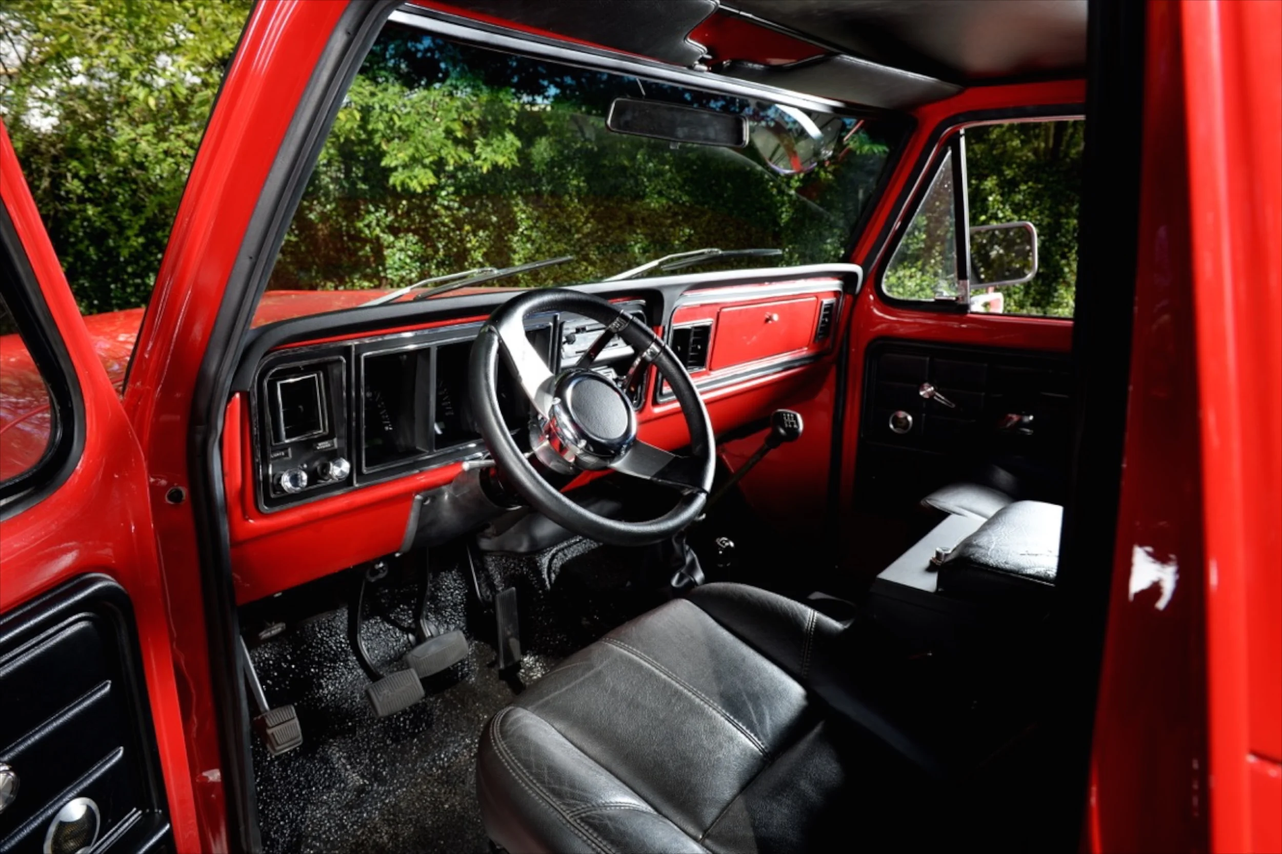 1978 Bronco restored by Classic Cars of Houston