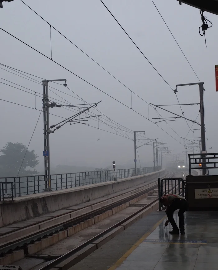 Nehru Place Metro Station during (extra) hazardous pollution peak of 2017.