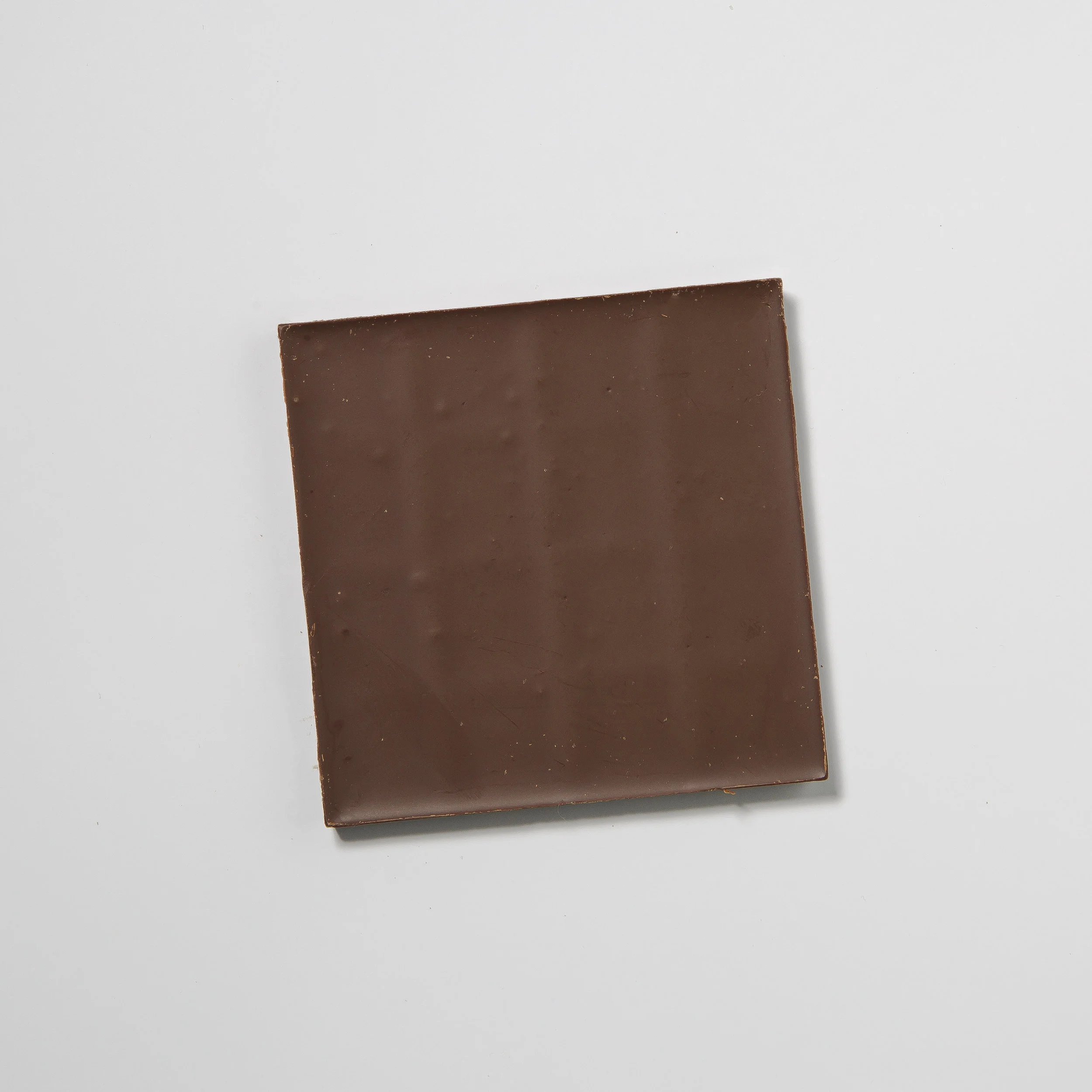 FlintChocolate_Coco_Broken.jpg