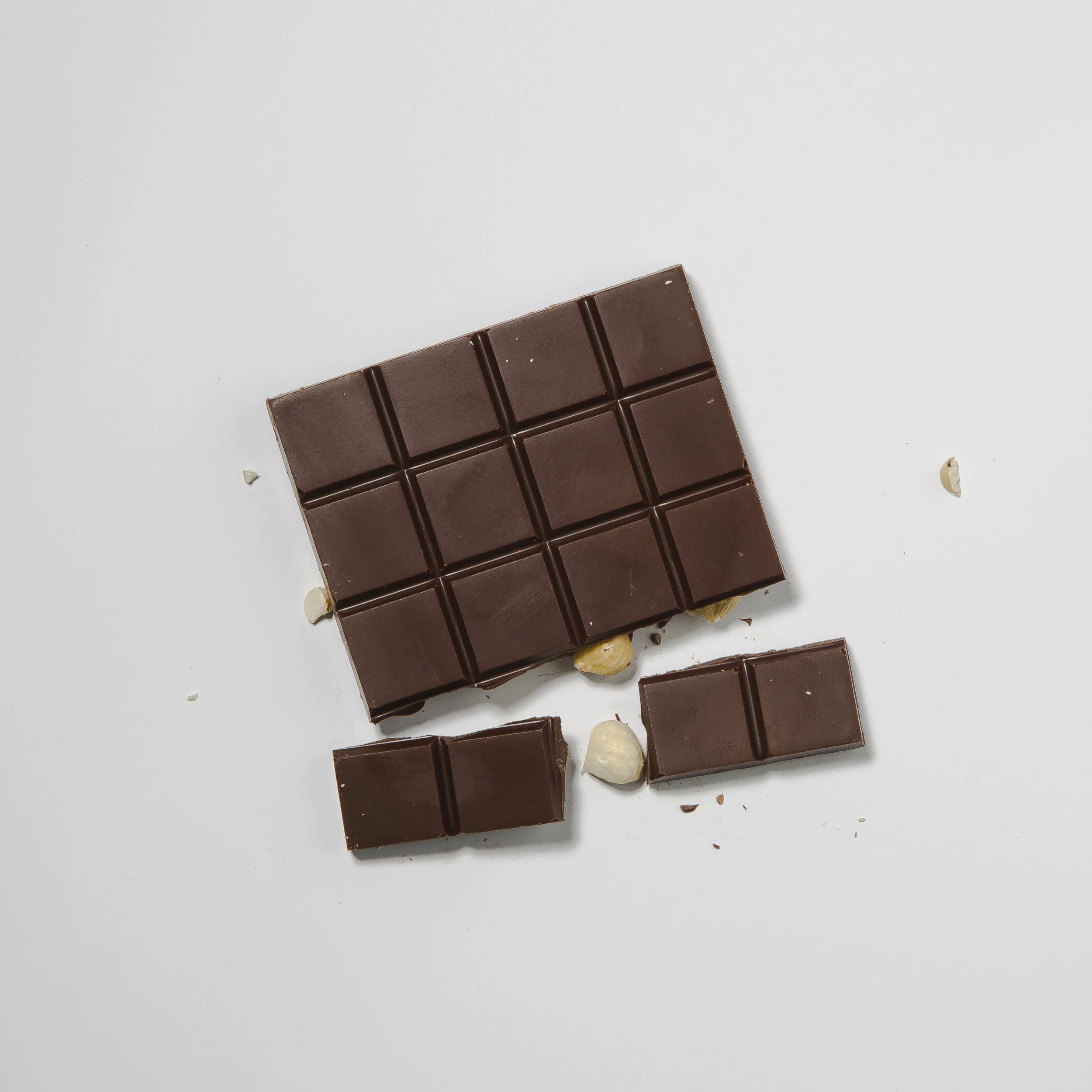 FlintChocolate_Hazel_Broken2.jpg
