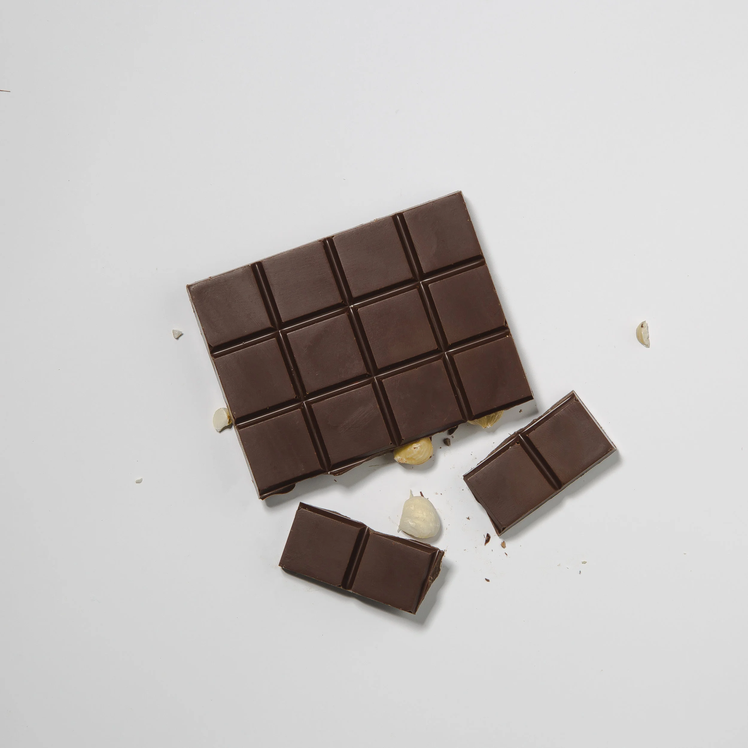 FlintChocolate_Hazel_Broken3.jpg