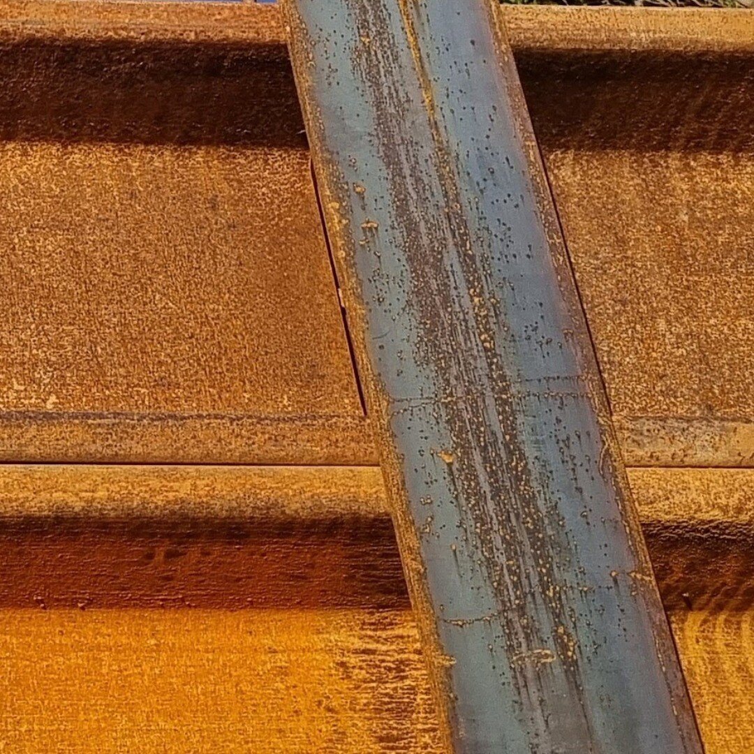 Hull House Textures.
The materials being used in this house are just beautiful. Rusty steel, textured tiles, striated LVL timber, exposed concrete. All surfaces that are designed to last and look good for a long time.
.
.
 #fun #repurposed #texture #