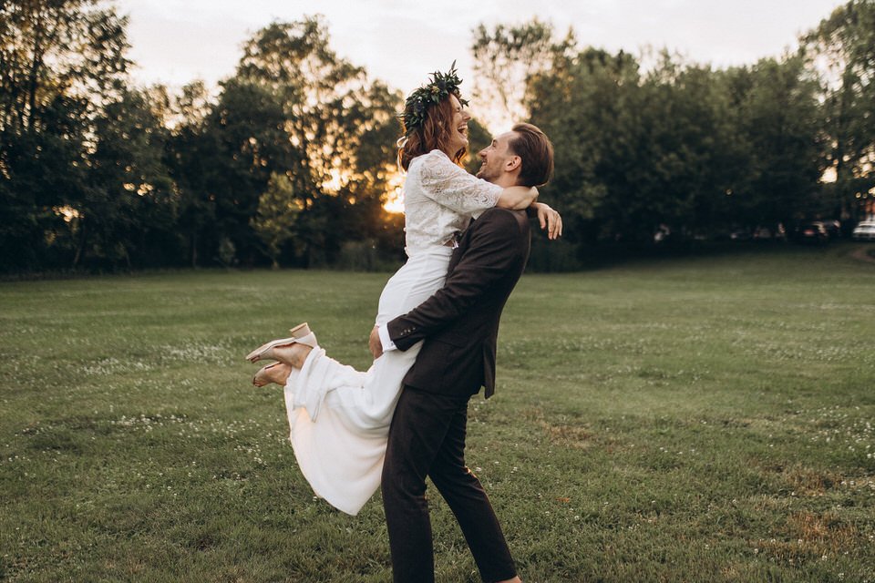 totalnie rustykalnie - wesele w stodole - folwark wiązy - kraków