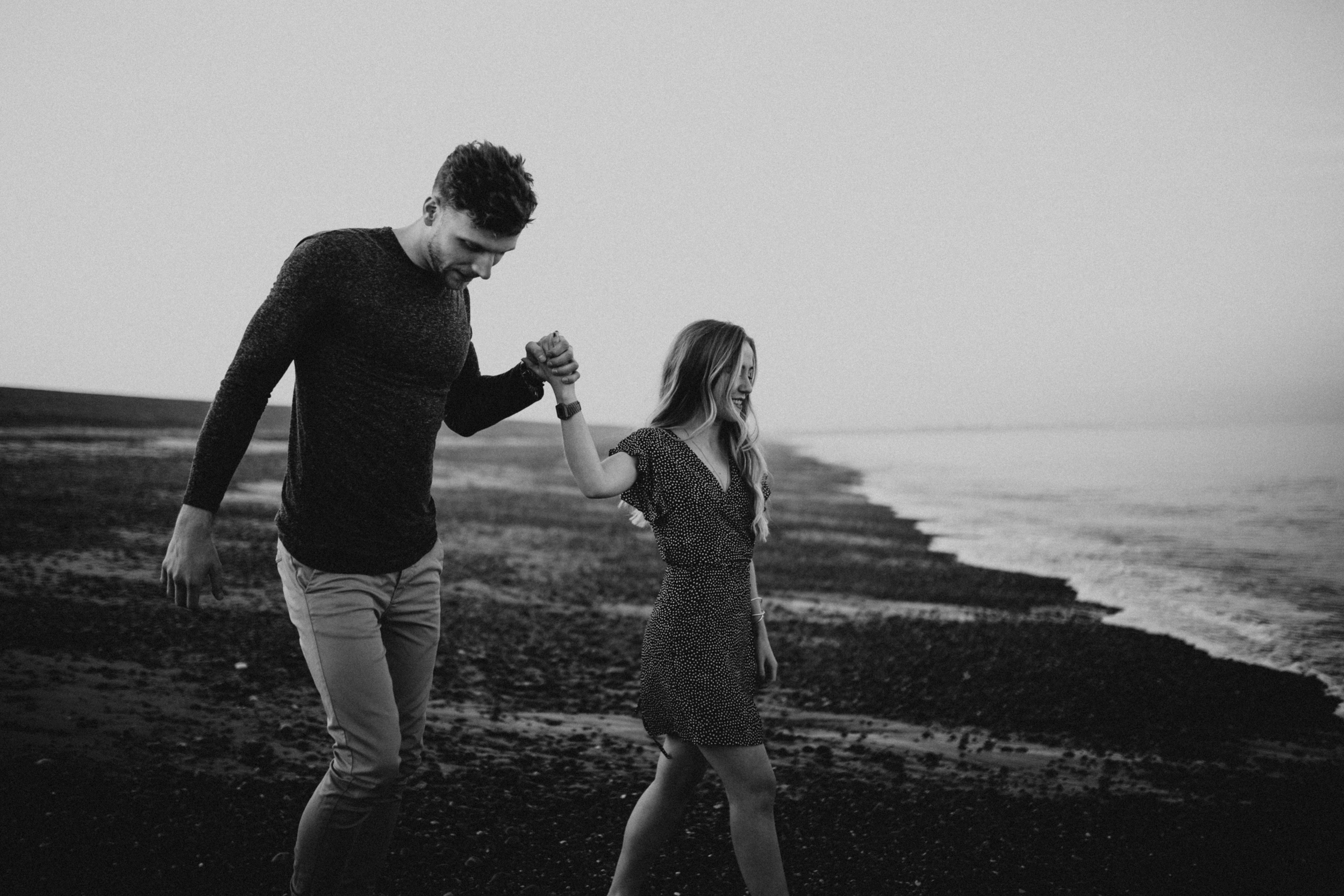 Christie-Ben-Engagement-Session-Coast-Norfolk-Darina-Stoda-Photography-25.jpg