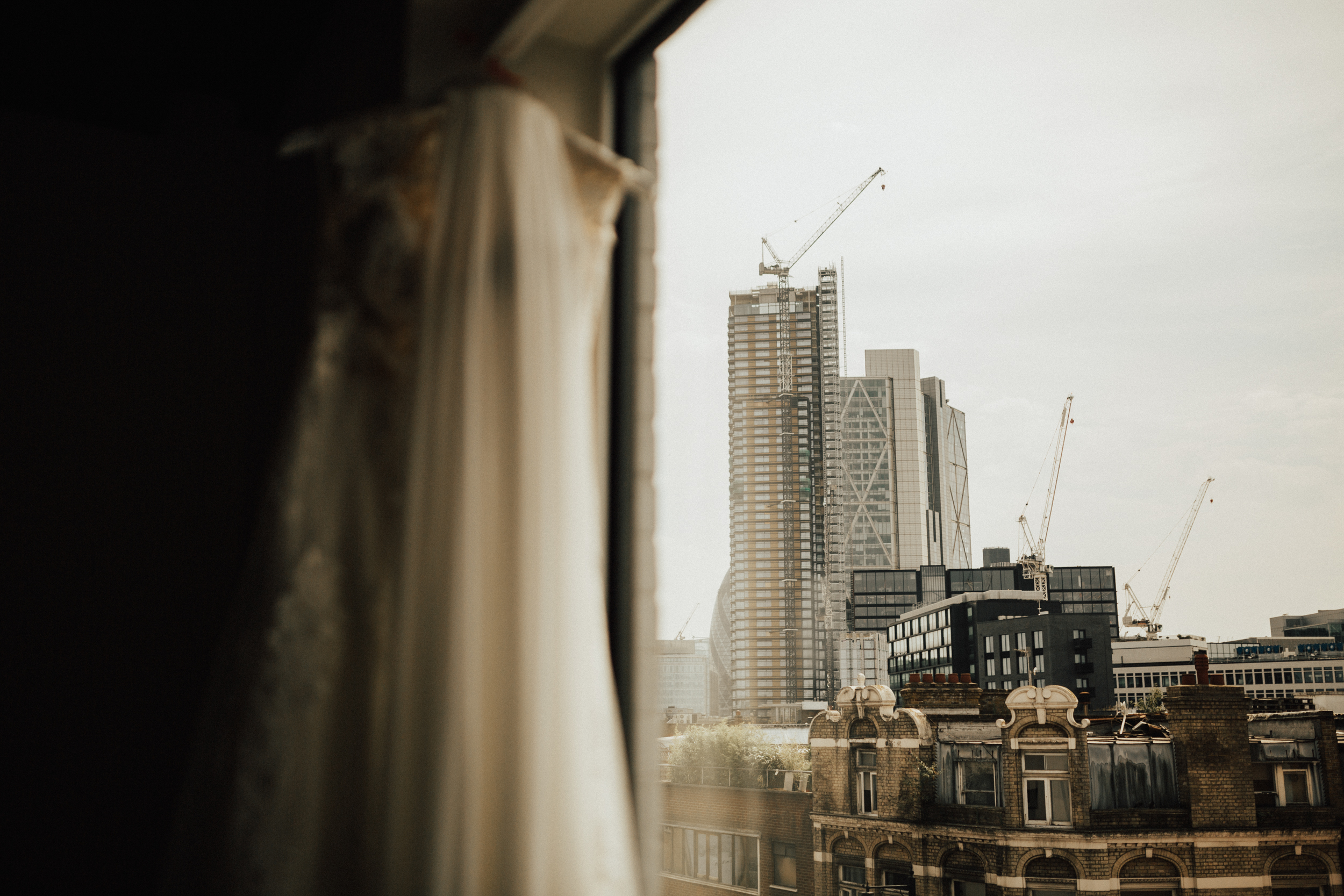 Laura-Benn-The-Asylum-London-The-Ace-Hotel-Wedding-Alternative-Darina-Stoda-Photography-6.jpg