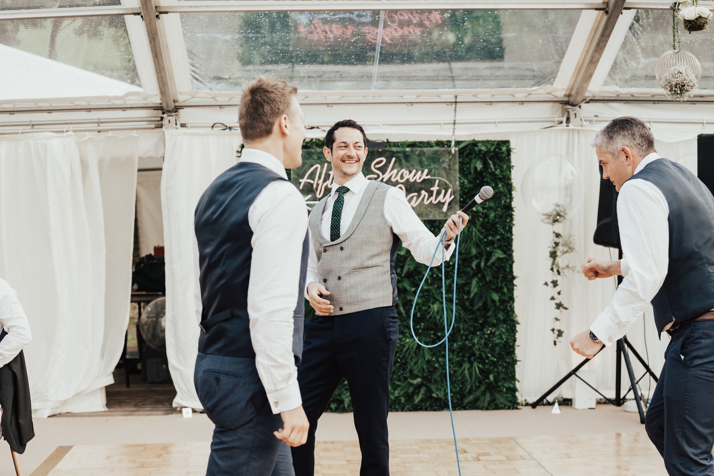 Rach-Stefan-Wedding-Devon-South-Slapton-Sands-Boho-Photography-Darina-Stoda-756.jpg