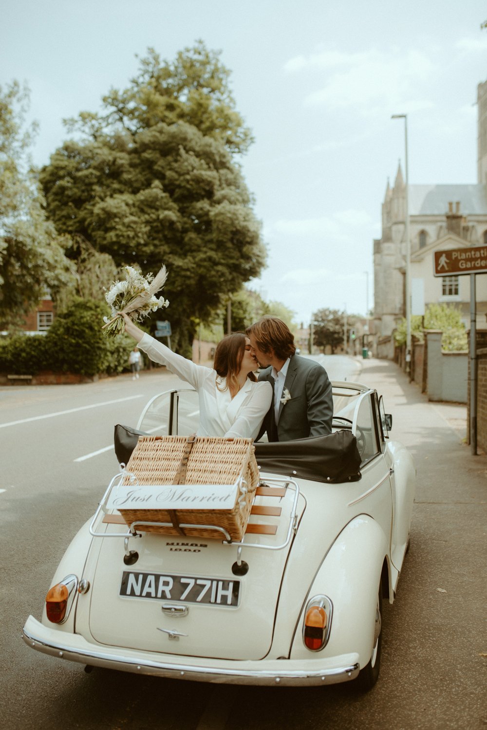 Lea-Tom-Wedding-Norwich-Darina-Stoda-Photography-45.jpg