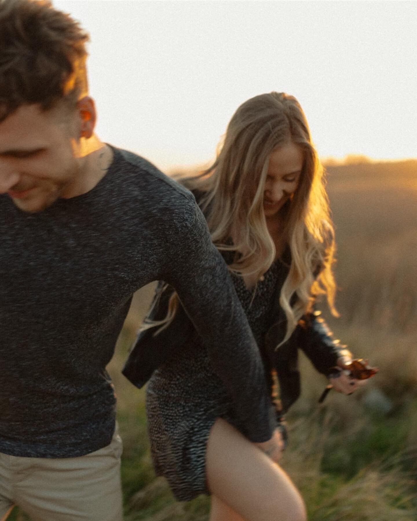 Another cute 2018 throwback ✨ engagement shoot with beaut Christie &amp; Ben ✨