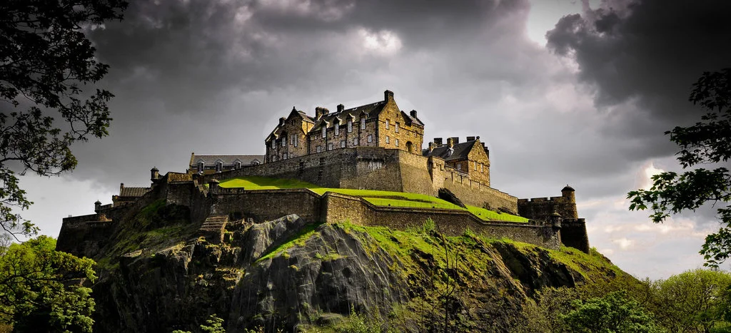 EDINBURGH CASTLE