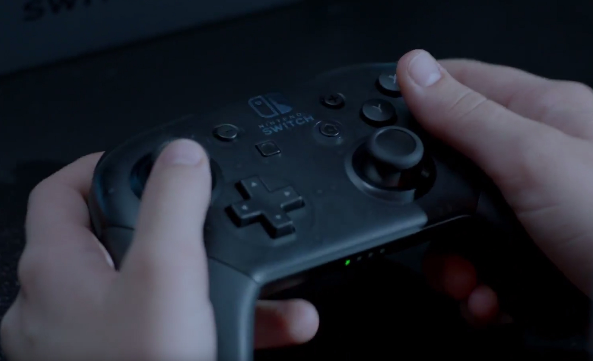 Nintendo_Switch_Conventional_controller.jpg