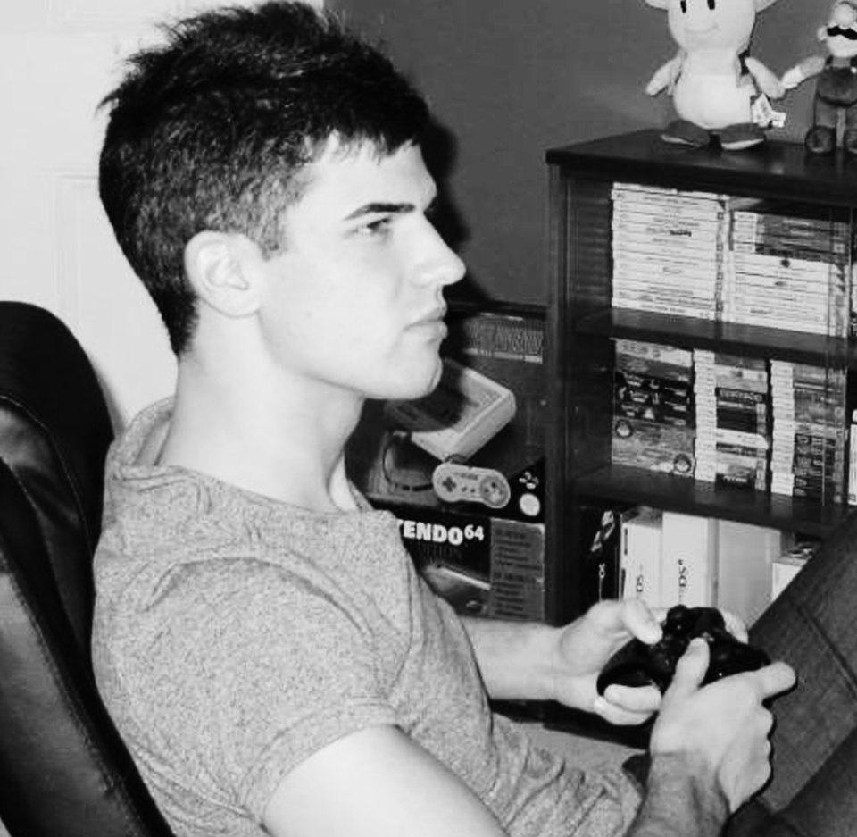 DREW AGNEW ( @IDREWBY ) Drew Agnew earns his game and leisure time more than anyone, as a rural South Australian farmer who somehow has decent internet. When he’s not shearing sheep and getting his hands dirty, Drew’s gently gripping his Nintendo Switch and dusting his amiibo collection as the co-host of ATEBIT’s The House of Mario podcast.