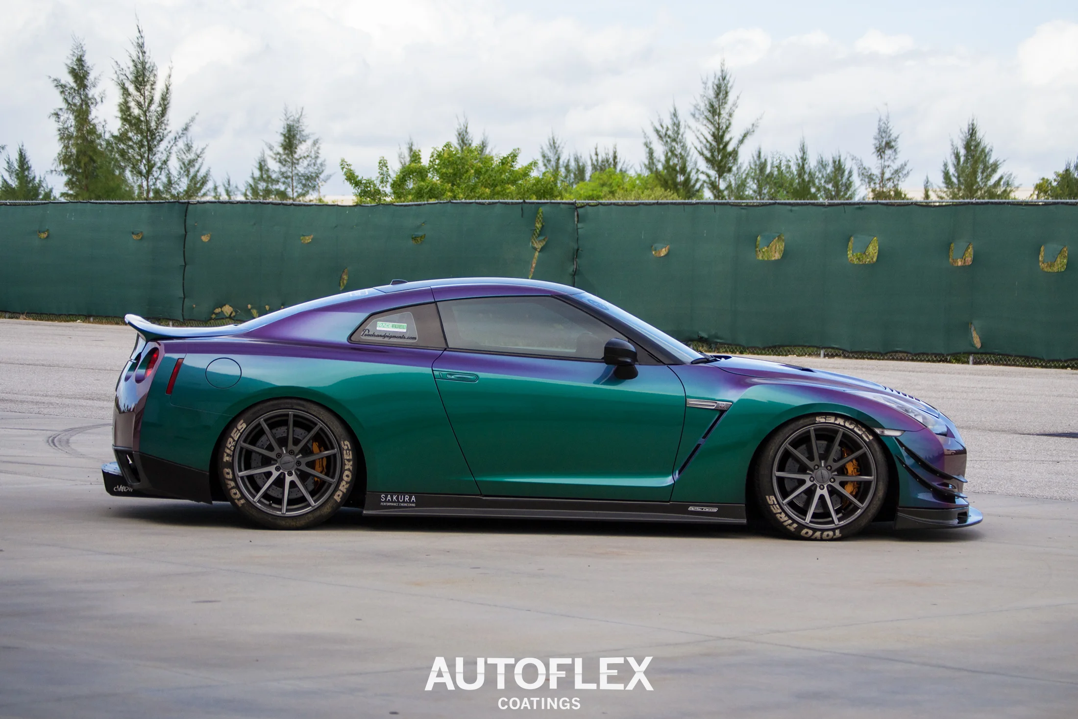 Nissan GT-R