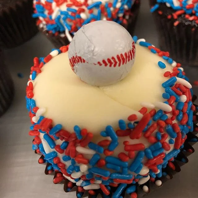 Parked on Main St in Andover across from @chicconsignment .  Will be here until 1:00. Next stop is at @roseanddove from 1:15-2:30.