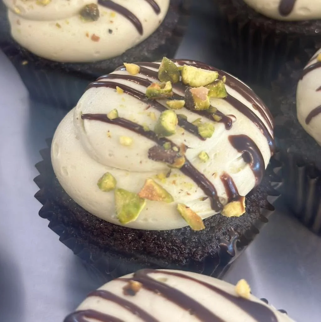 Saturday&hellip; open 10-2pm&hellip; last day this week to try a Dubai Chocolate!  Next week &hellip; new flavors!!!

Menu-
Carrot Cake 
Key lime pie 
Cannoli 
Funfetti
Oreo
Strawberry Shortcake 
Vanilla M&amp;M
Chocolate Dubai
Chocolate Dream
Chipwh