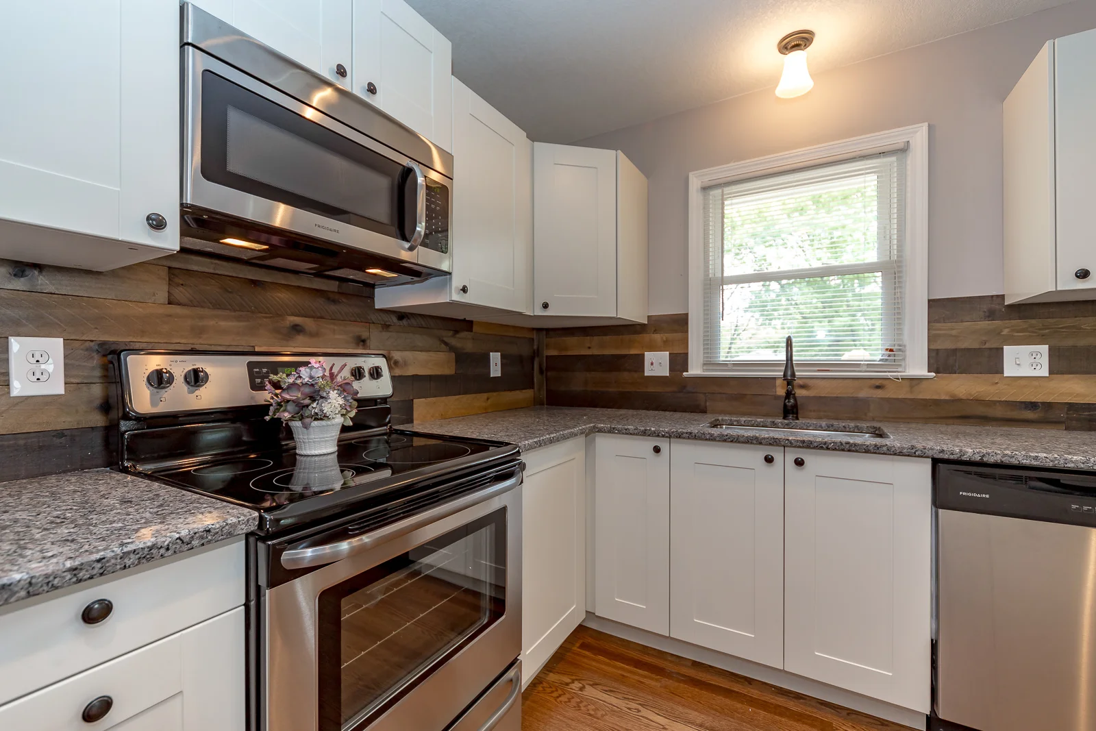 13629 Winchester Ave - Web-113.JPG