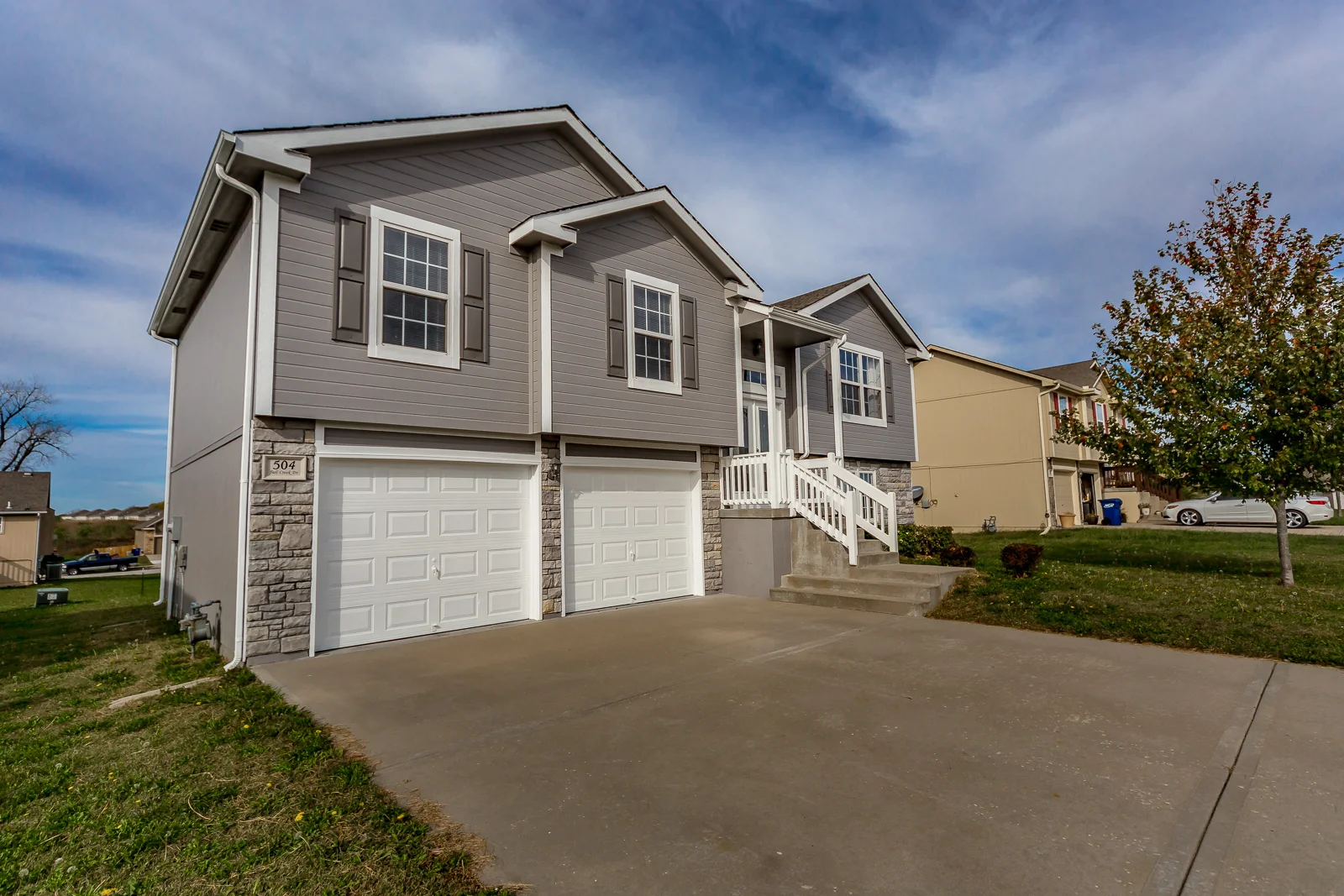 504 Fall Creek Dr - Web-102.JPG